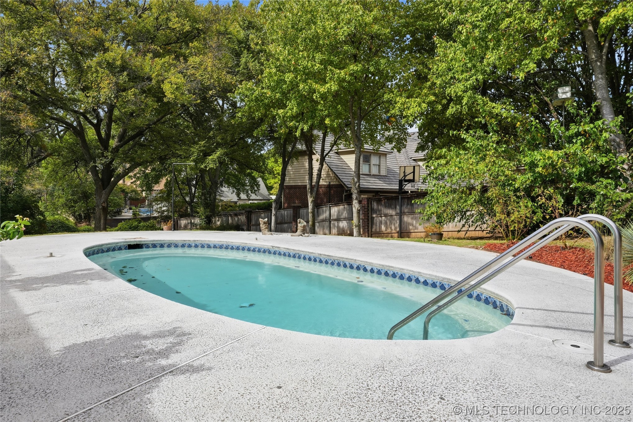 3149 E 89th Street Property Photo 78