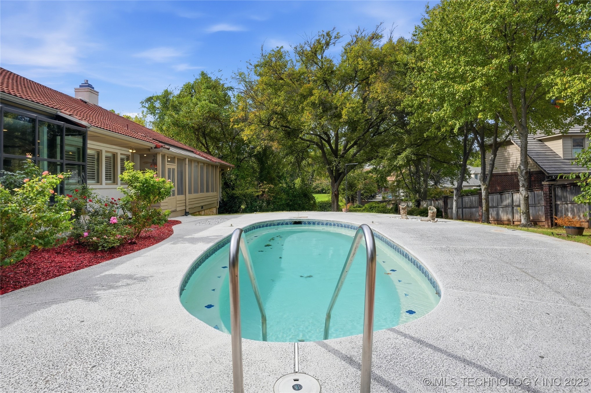 3149 E 89th Street Property Photo 79