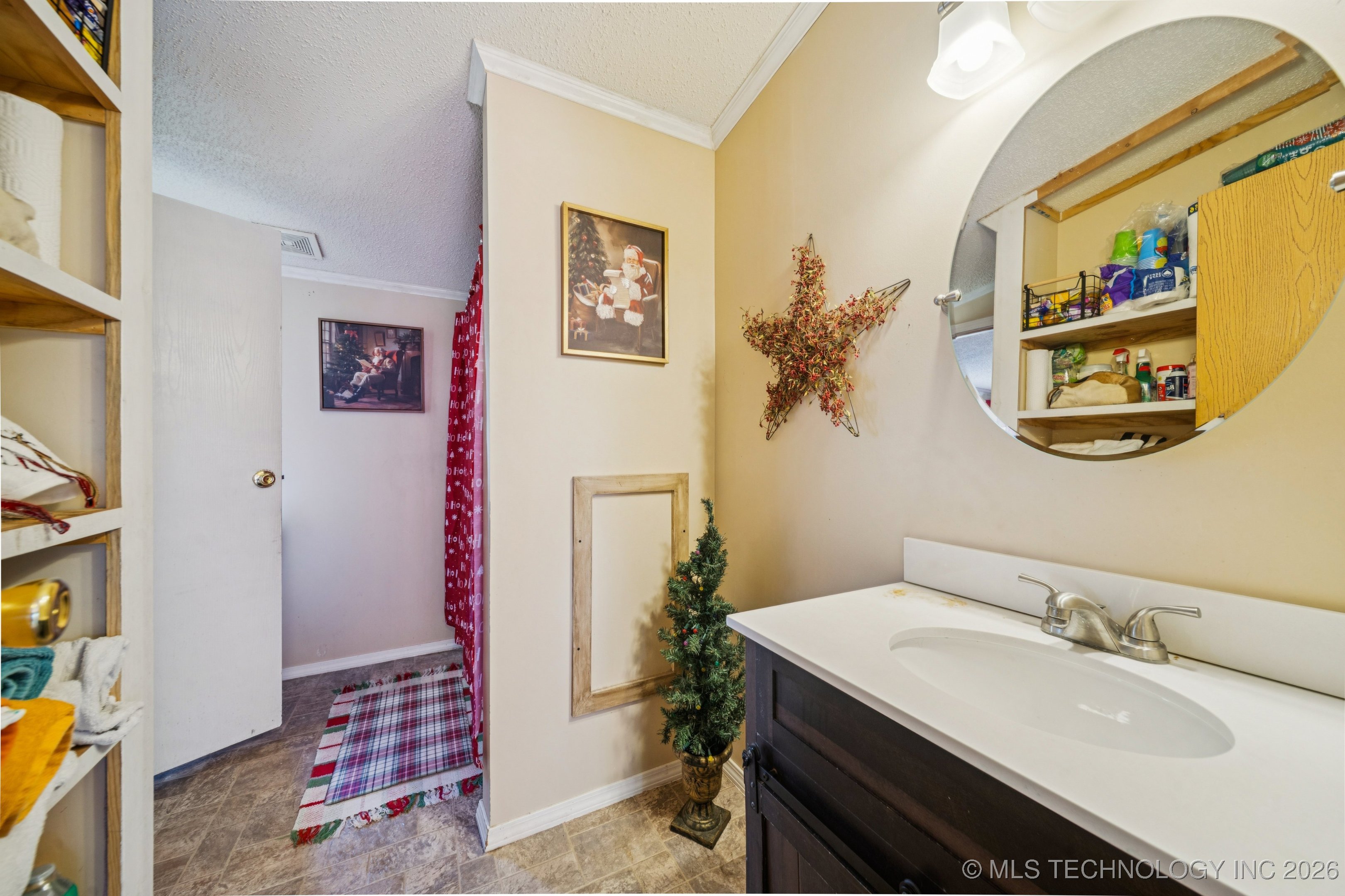 3306 2401 Road Property Photo 25