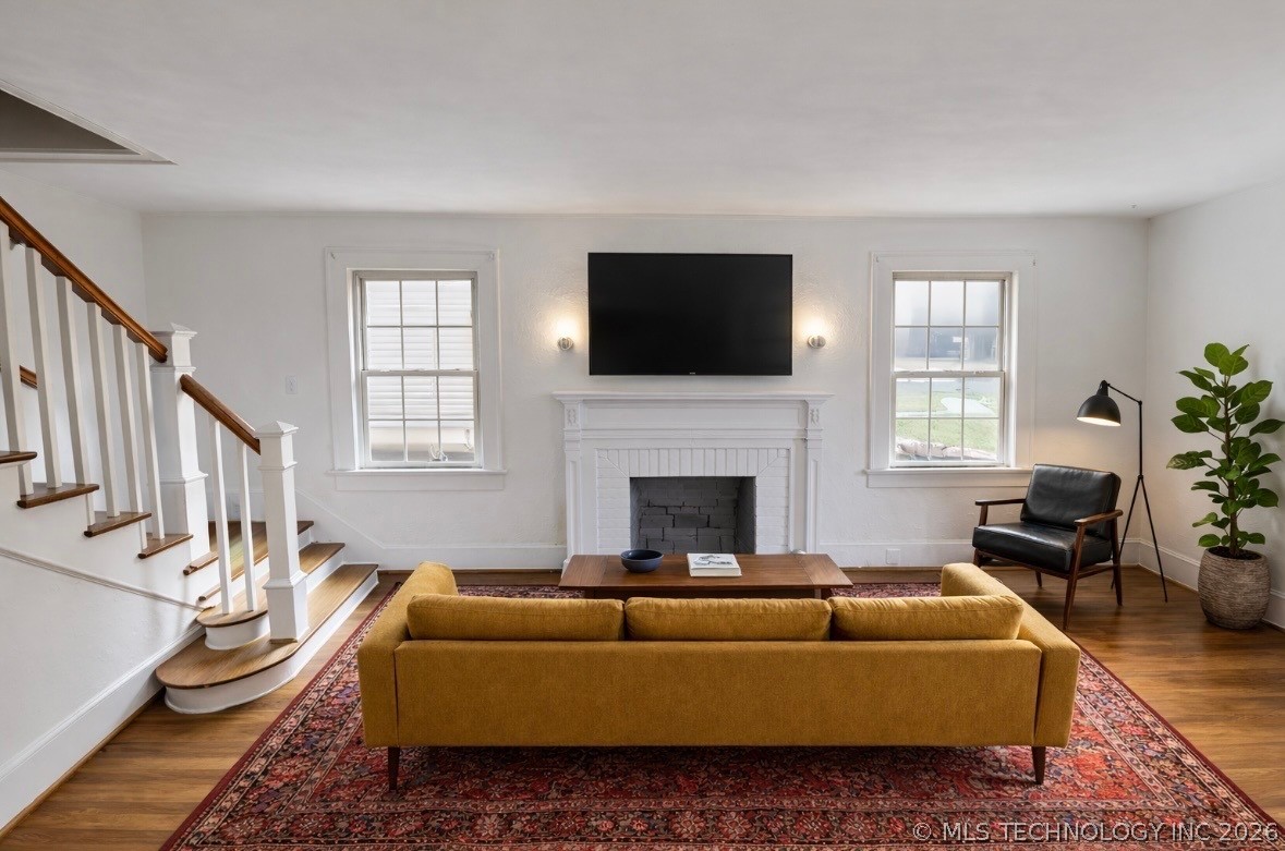 1723 Bixby Street Property Photo 2