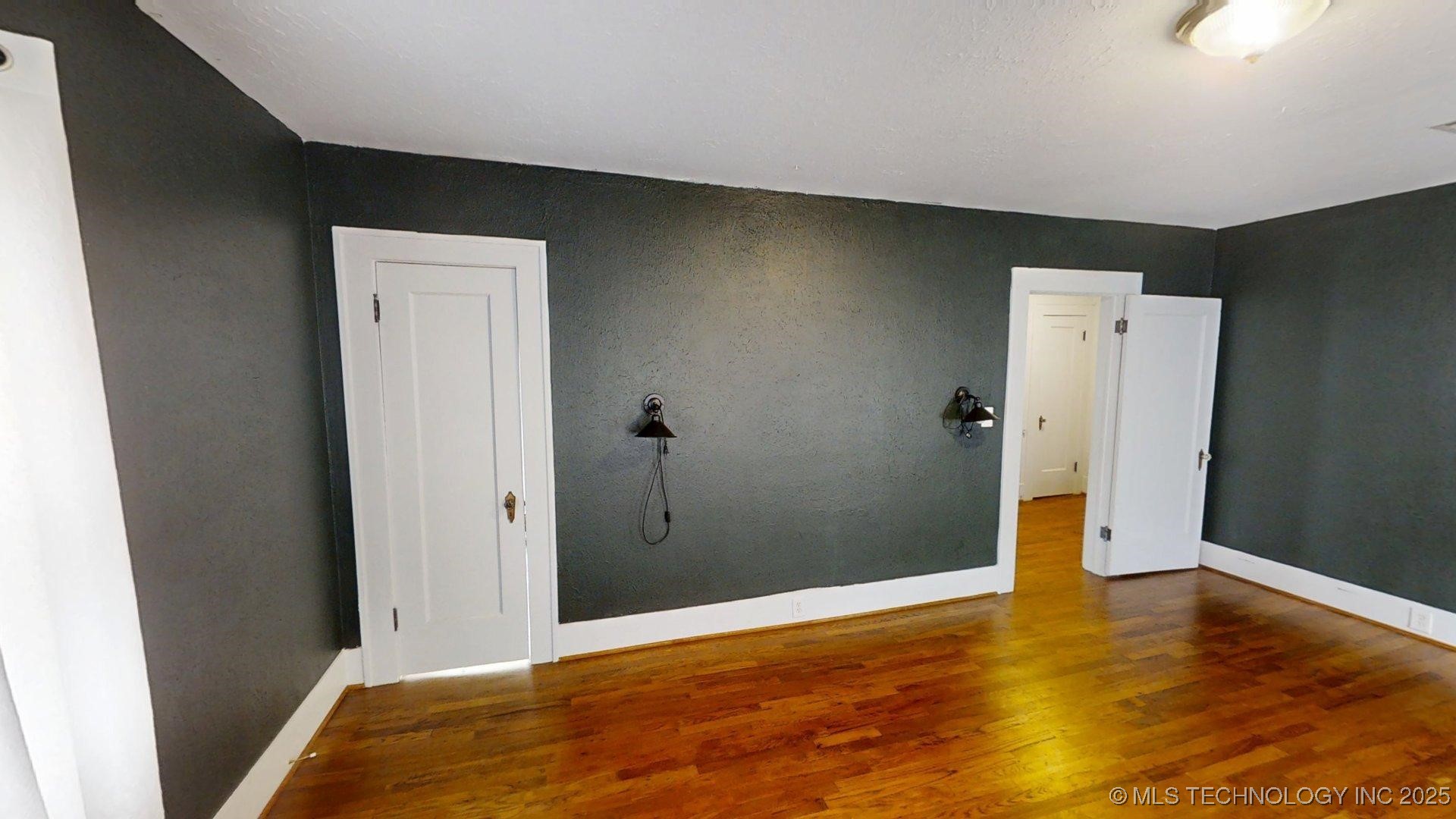 1723 Bixby Street Property Photo 32