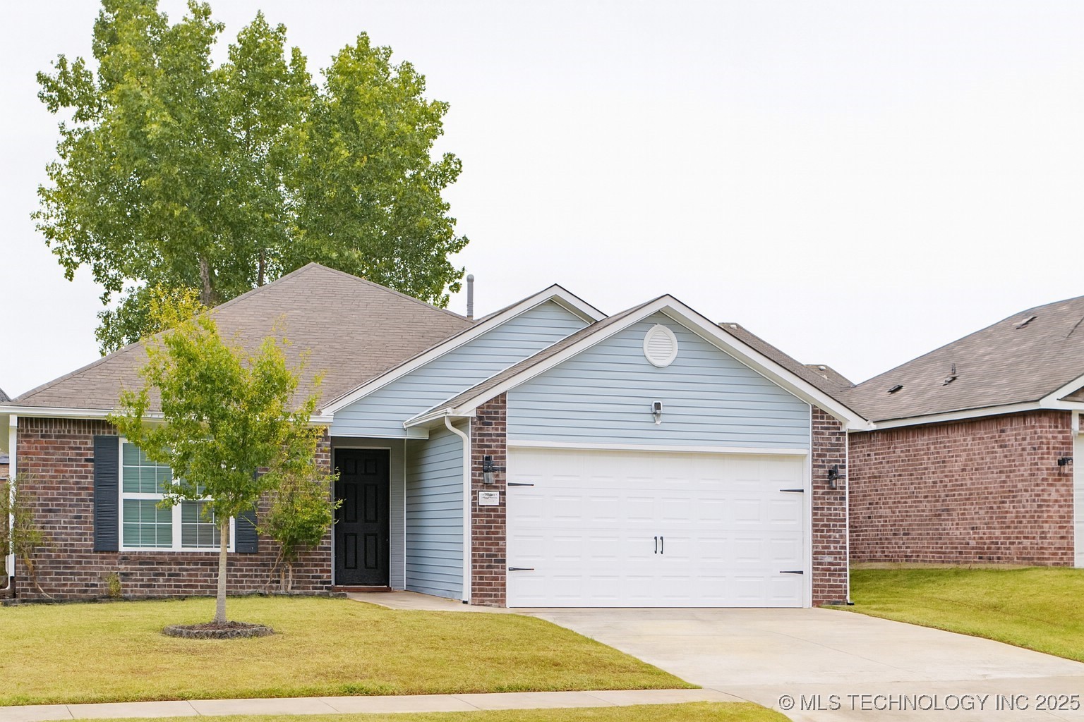 5741 E 146th Street S Property Photo 3