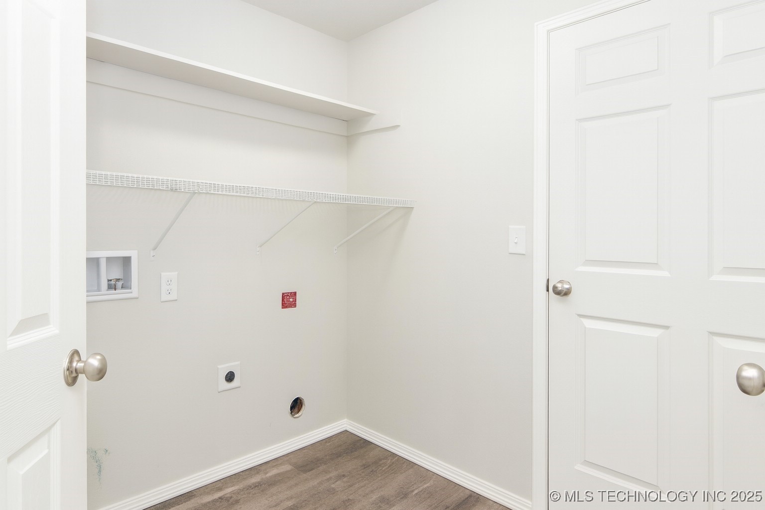 5741 E 146th Street S Property Photo 12