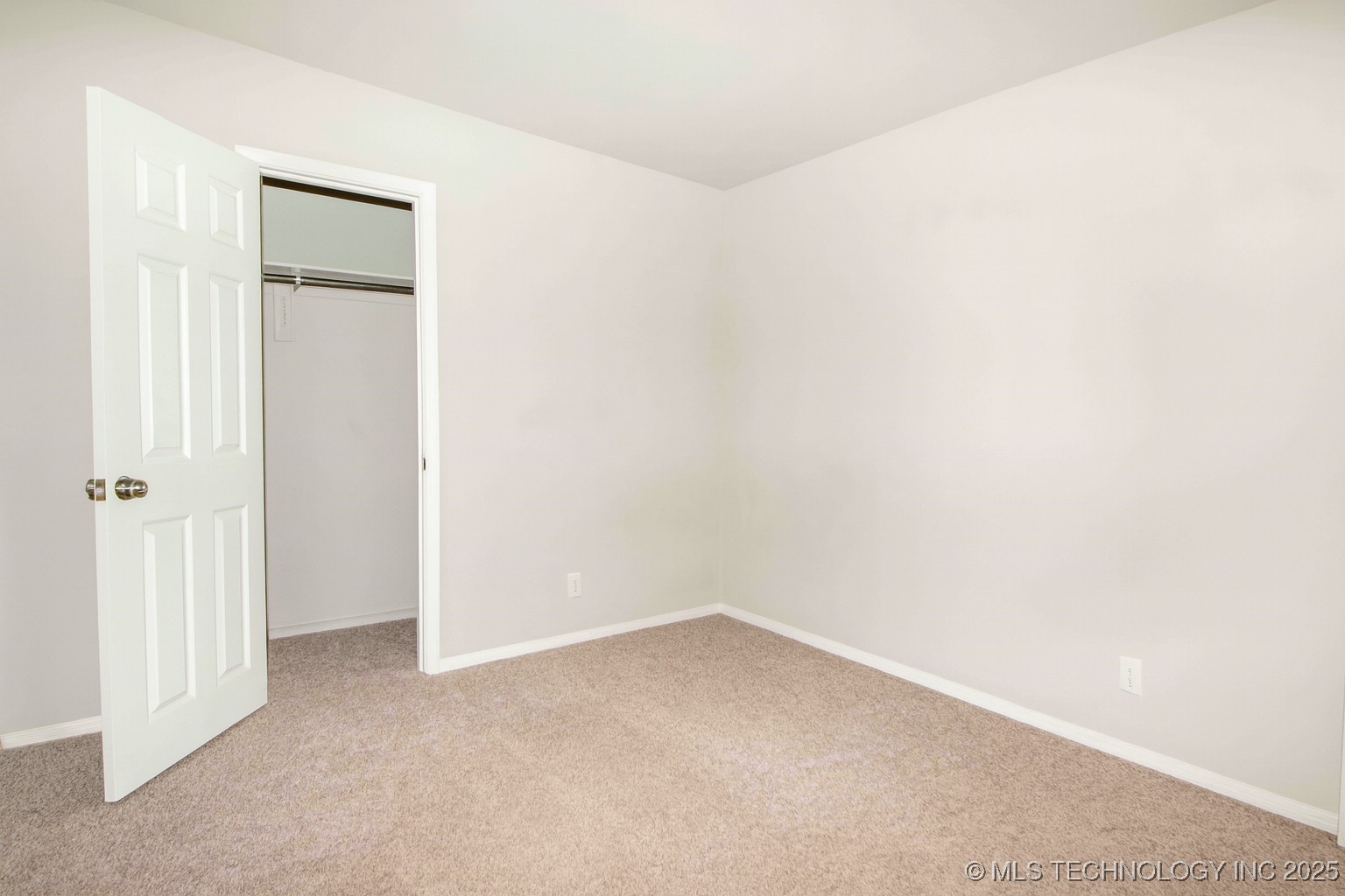 5741 E 146th Street S Property Photo 26