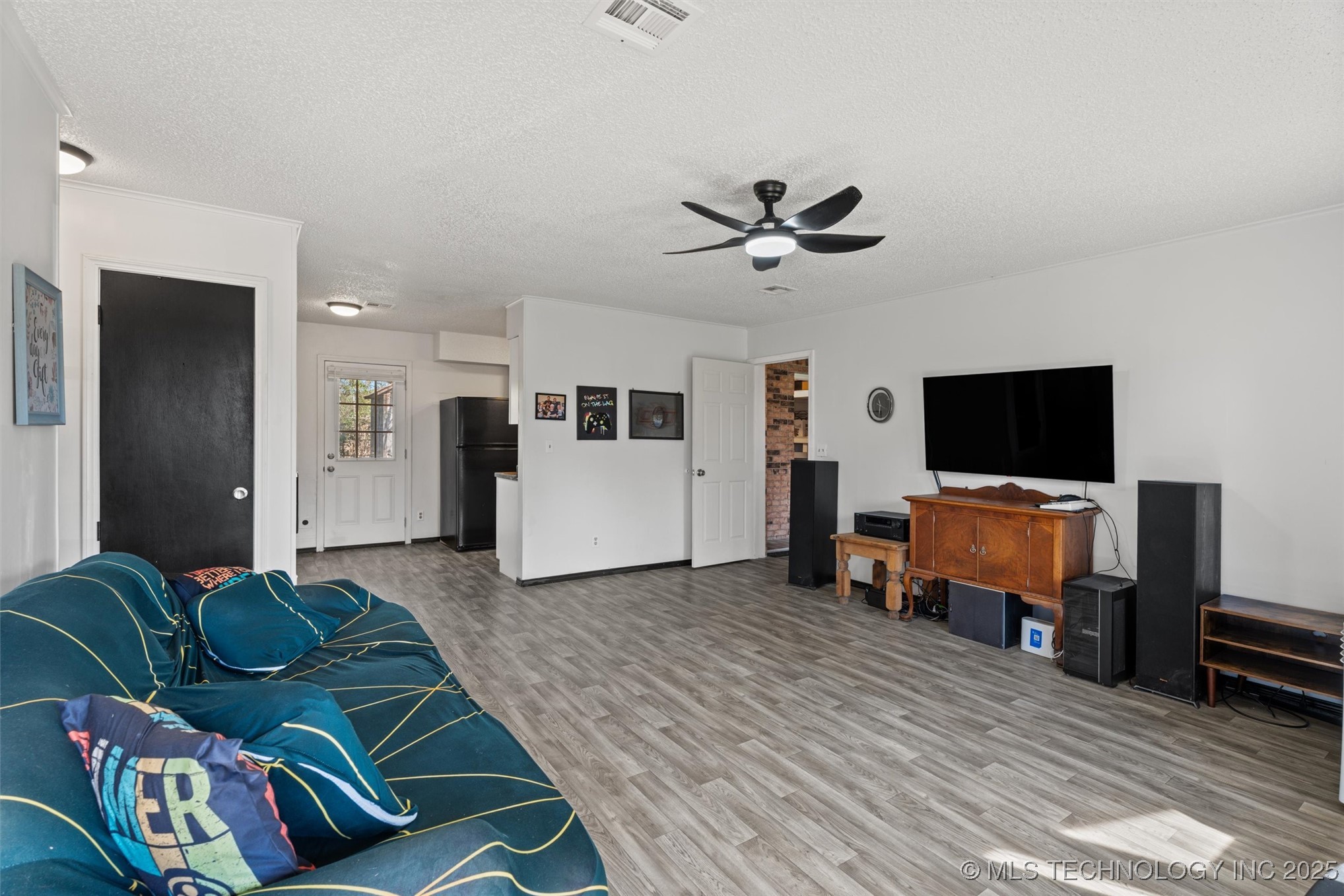 4202 W Pipe Stem Drive Property Photo 5