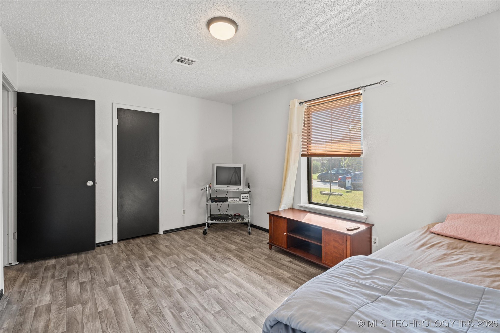 4202 W Pipe Stem Drive Property Photo 10