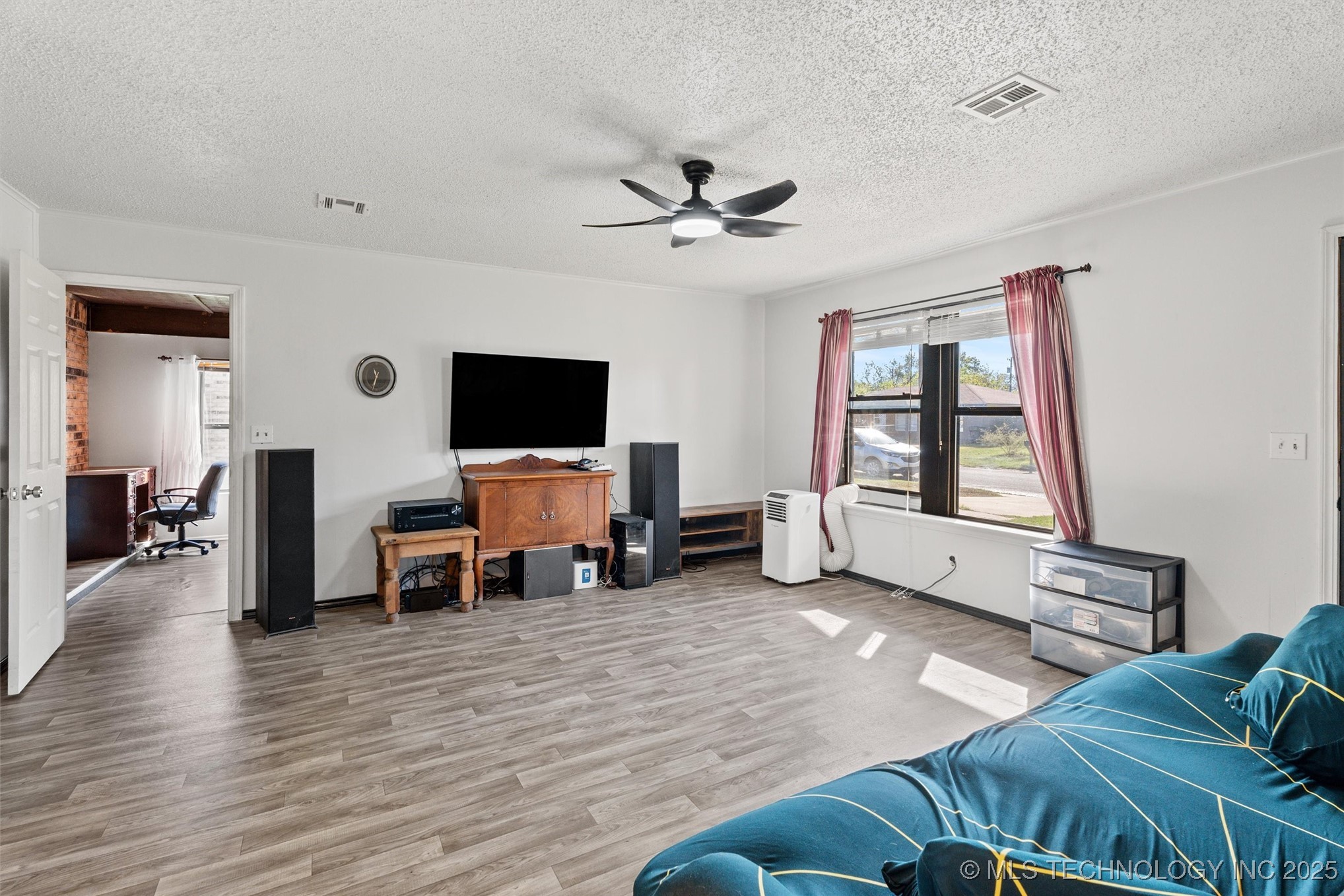 4202 W Pipe Stem Drive Property Photo 18