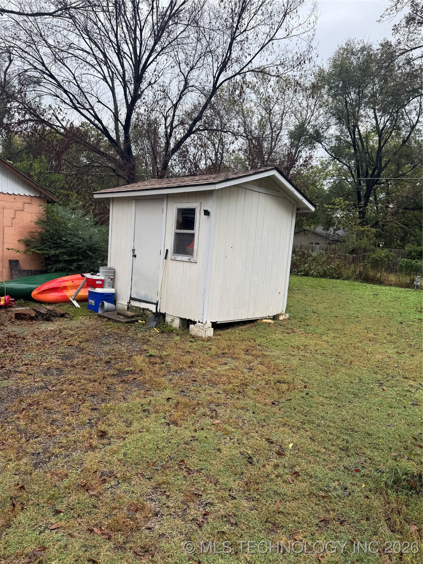 7 S Orphan Street Property Photo 12