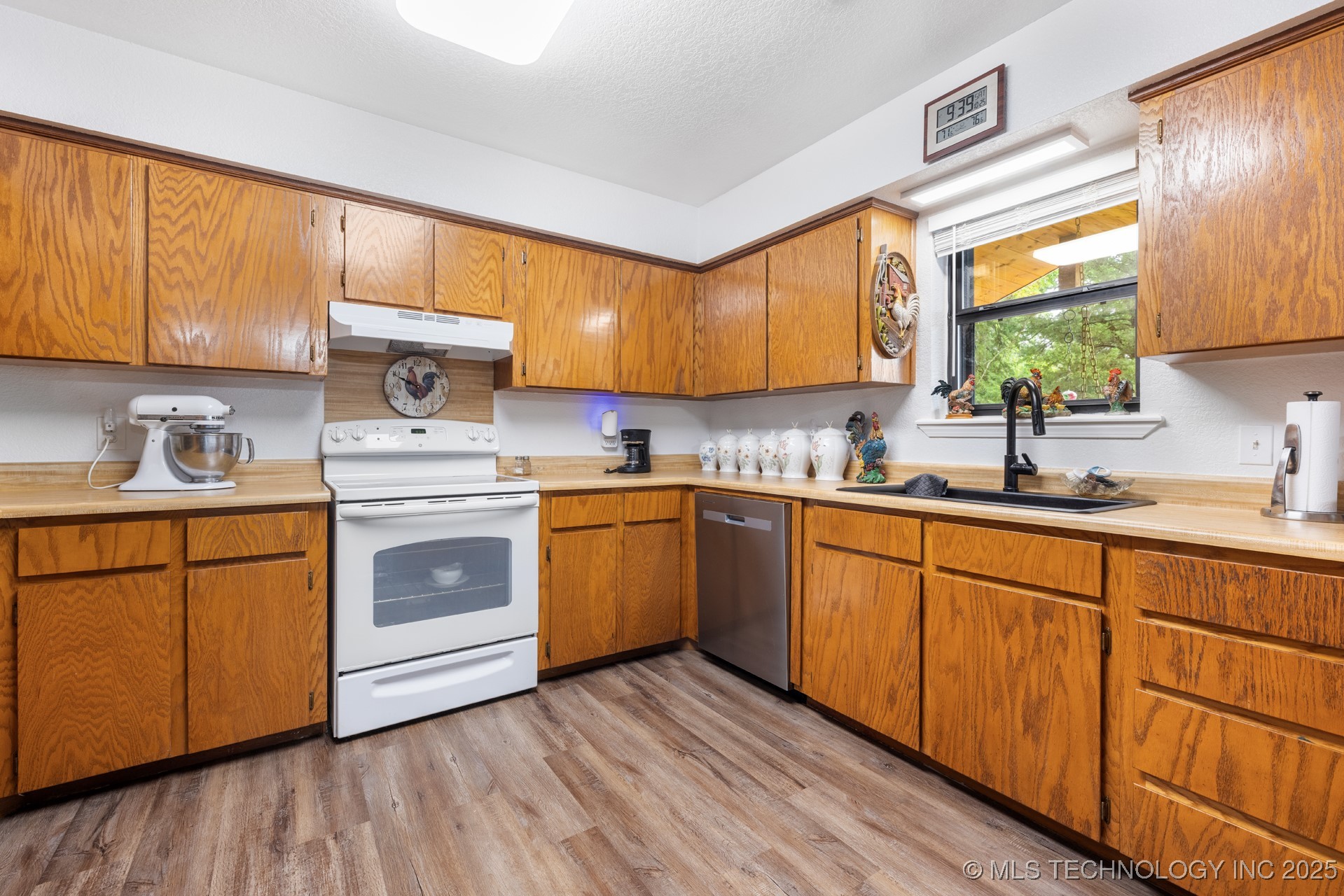 2607 E 2092 Road Property Photo 18