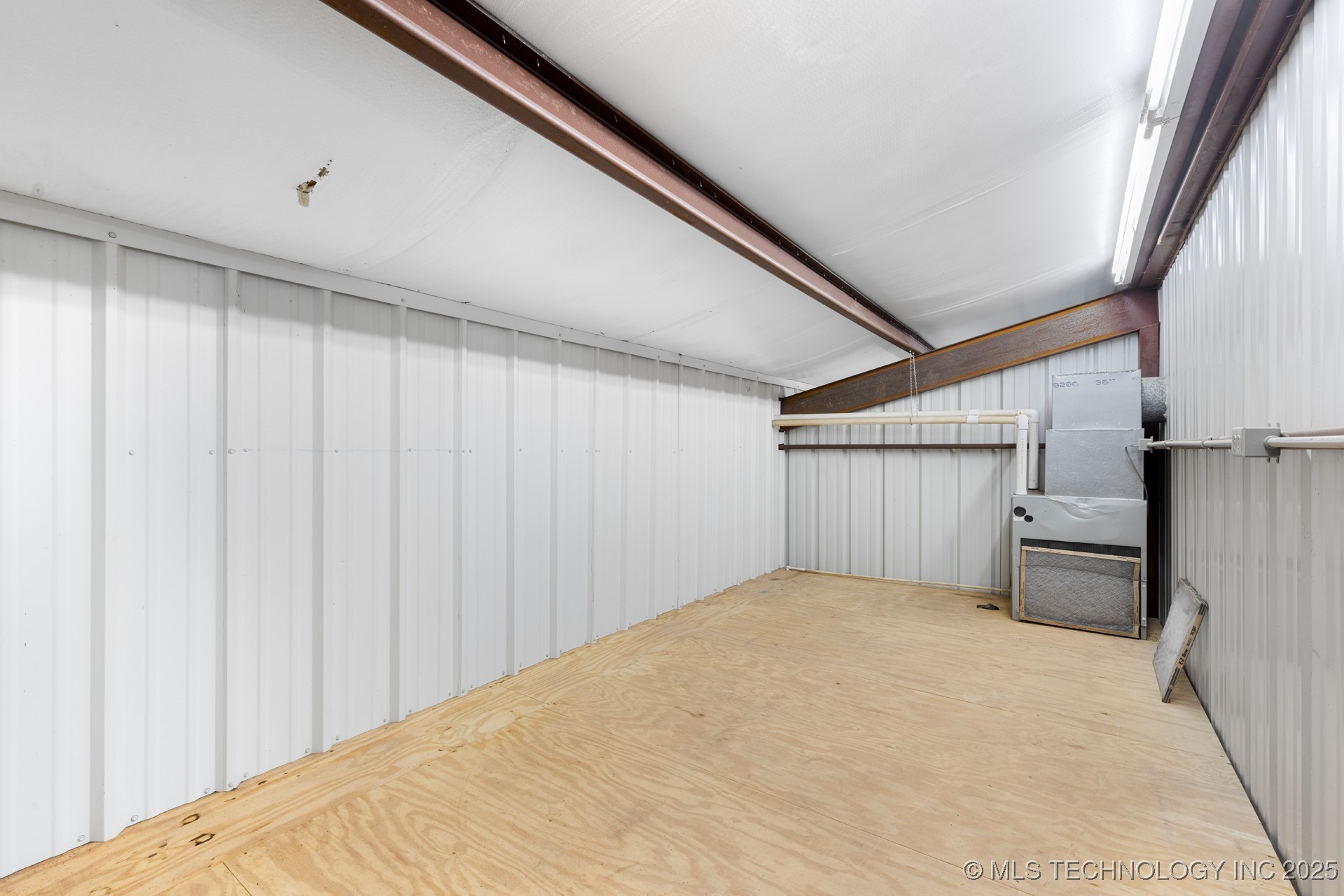 2607 E 2092 Road Property Photo 52