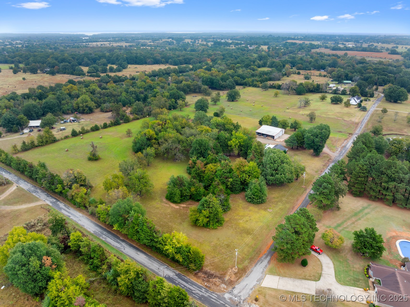 2607 E 2092 Road Property Photo 56