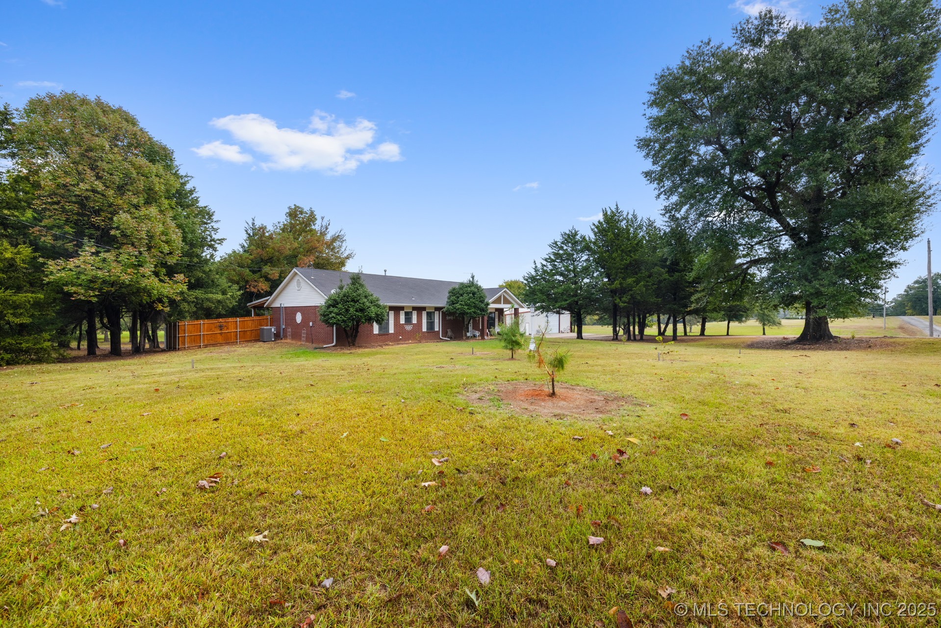 2607 E 2092 Road Property Photo 64