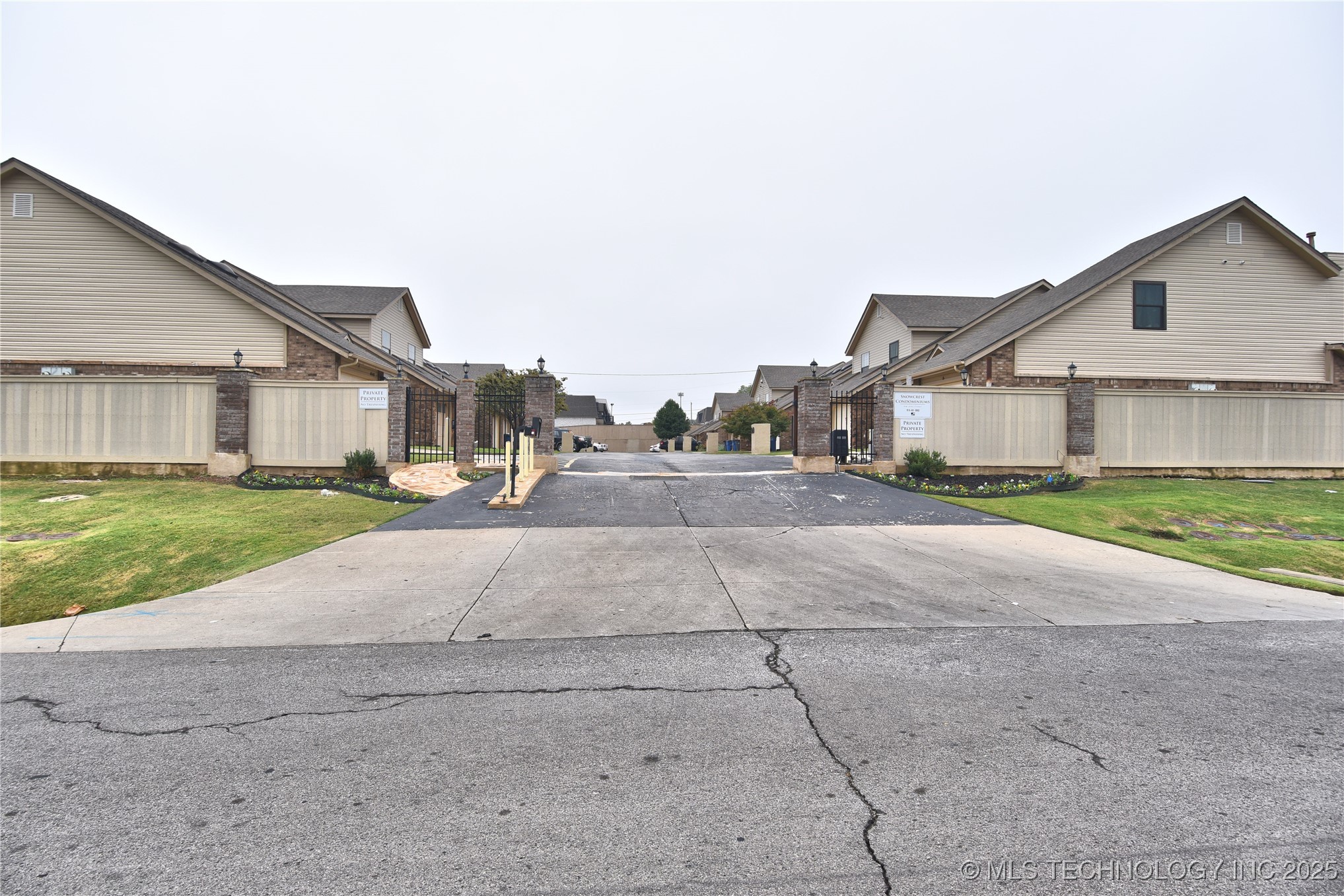 8148 E 17th Street O Property Photo 3