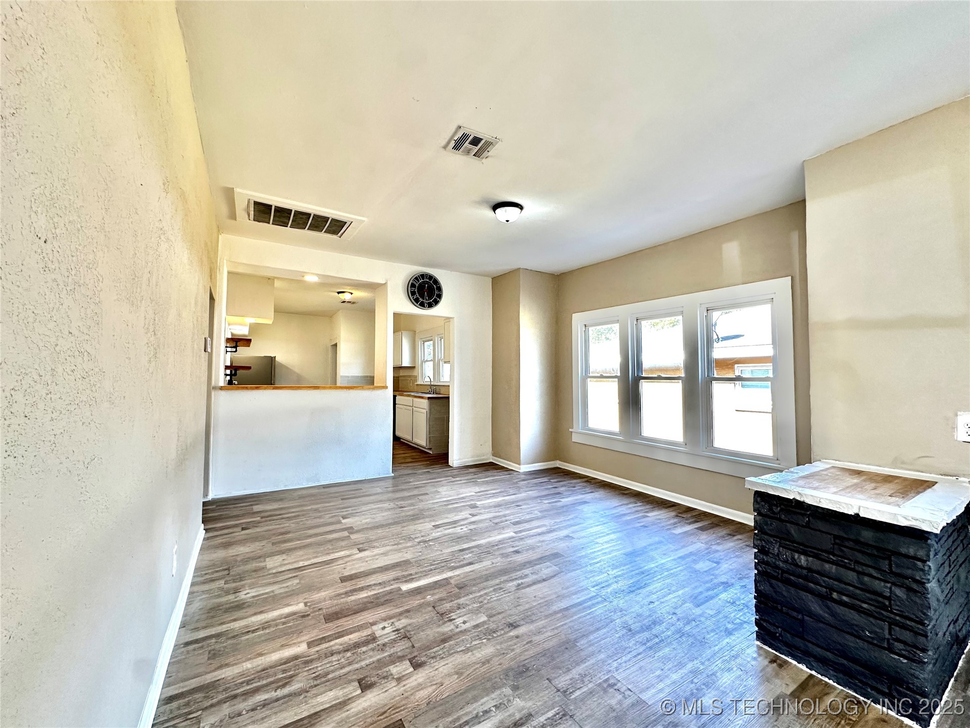 735 S 30th Street Property Photo 5