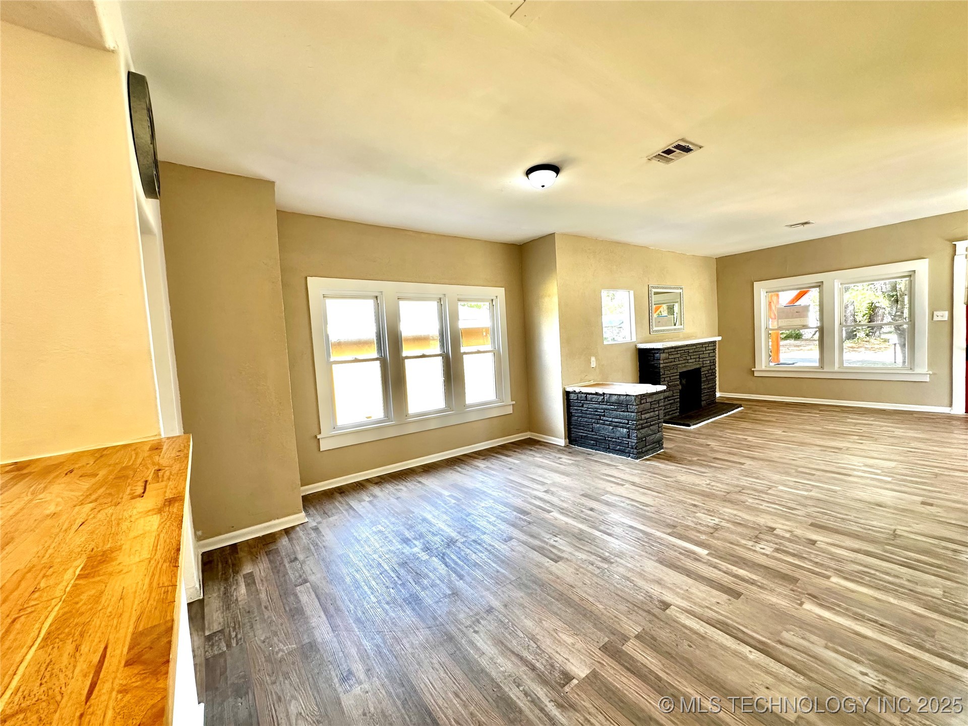 735 S 30th Street Property Photo 7