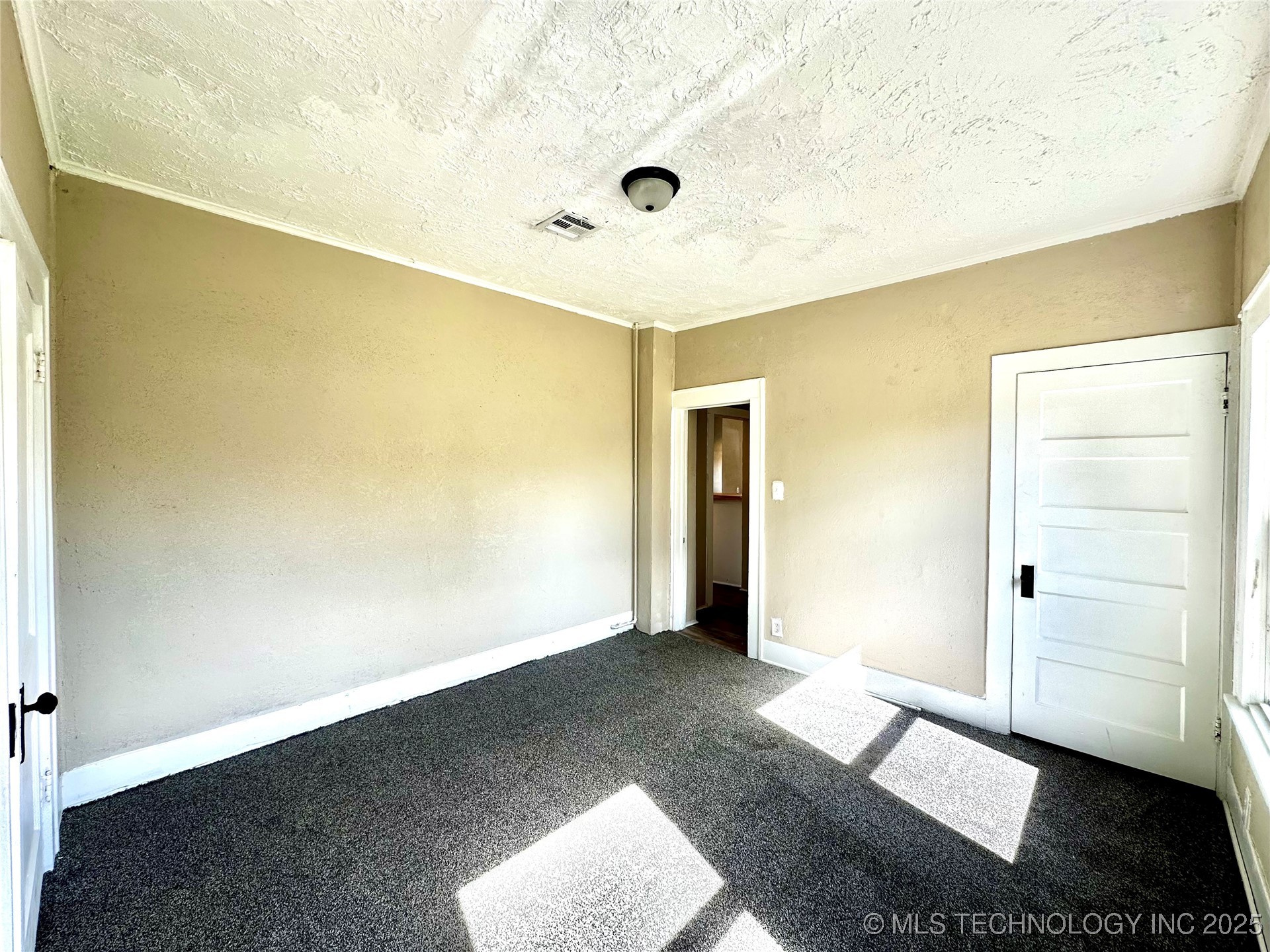 735 S 30th Street Property Photo 14