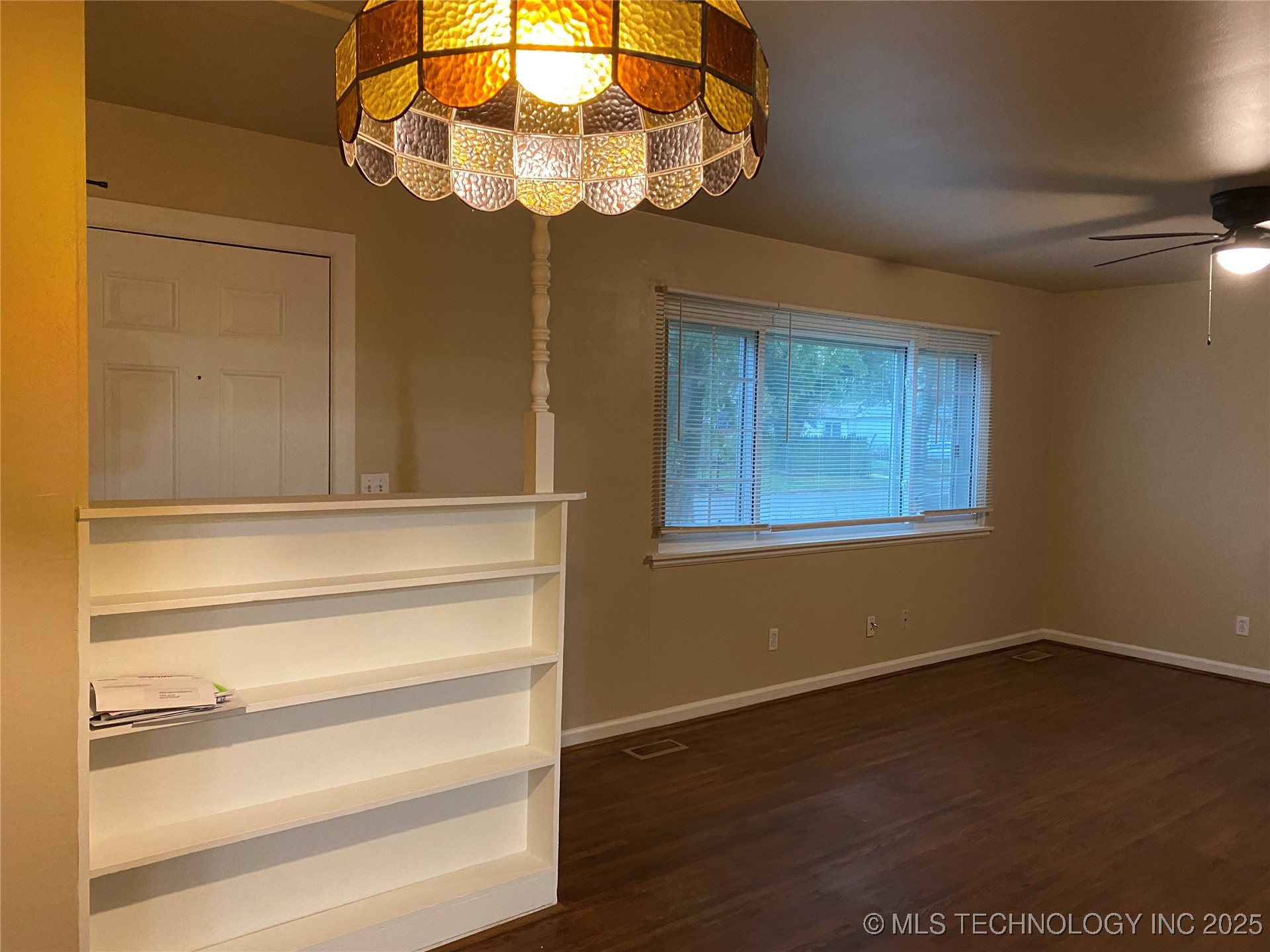 1366 N 95th East Avenue Property Photo 5