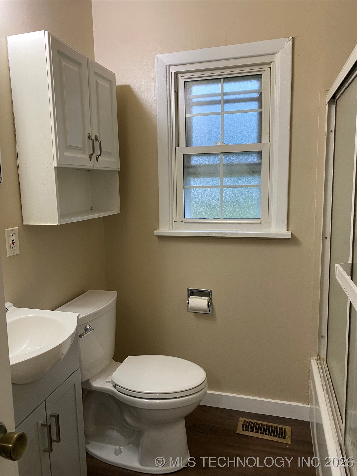 1366 N 95th East Avenue Property Photo 15