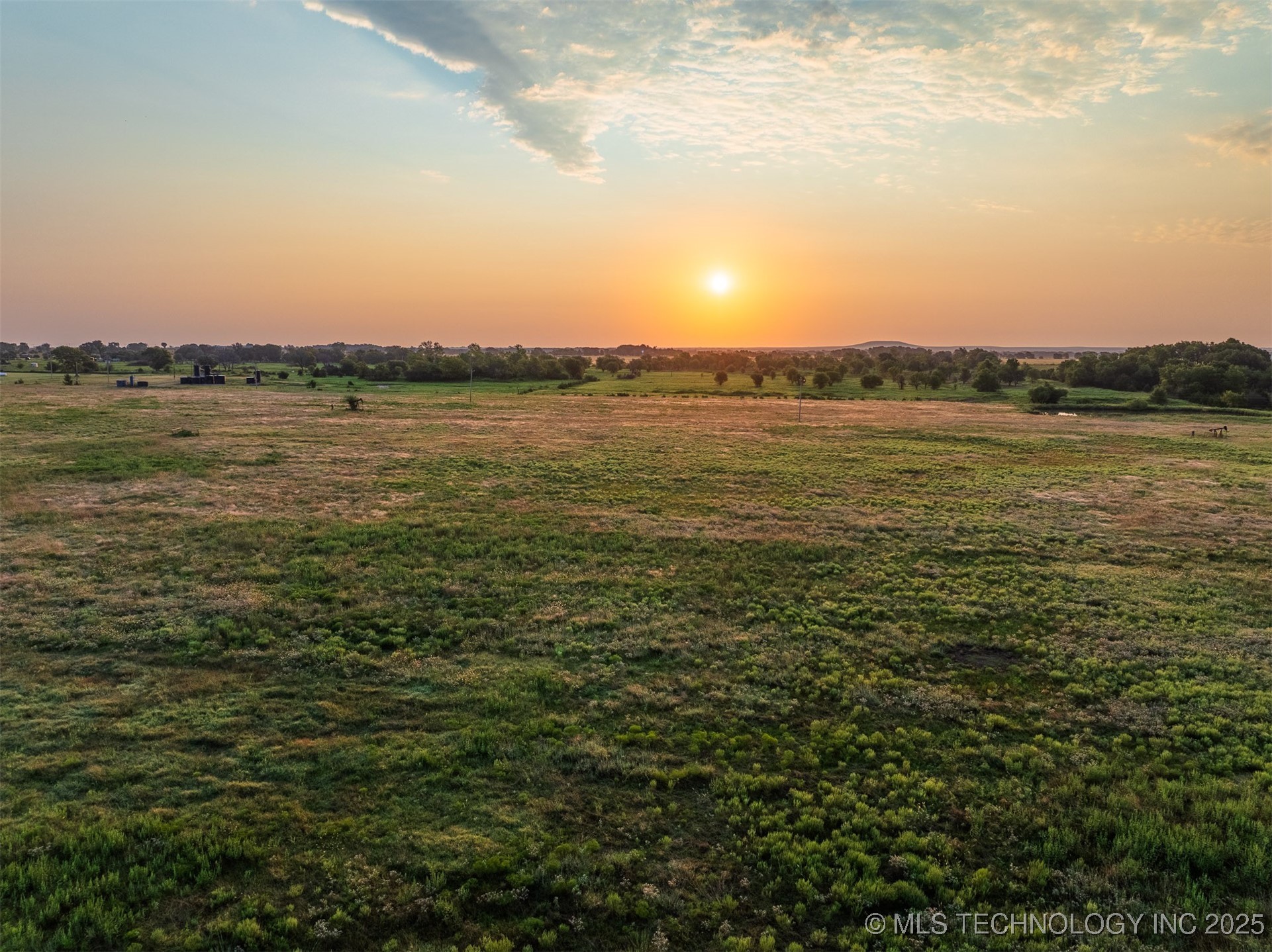 6 N 3990 Road Property Photo 3