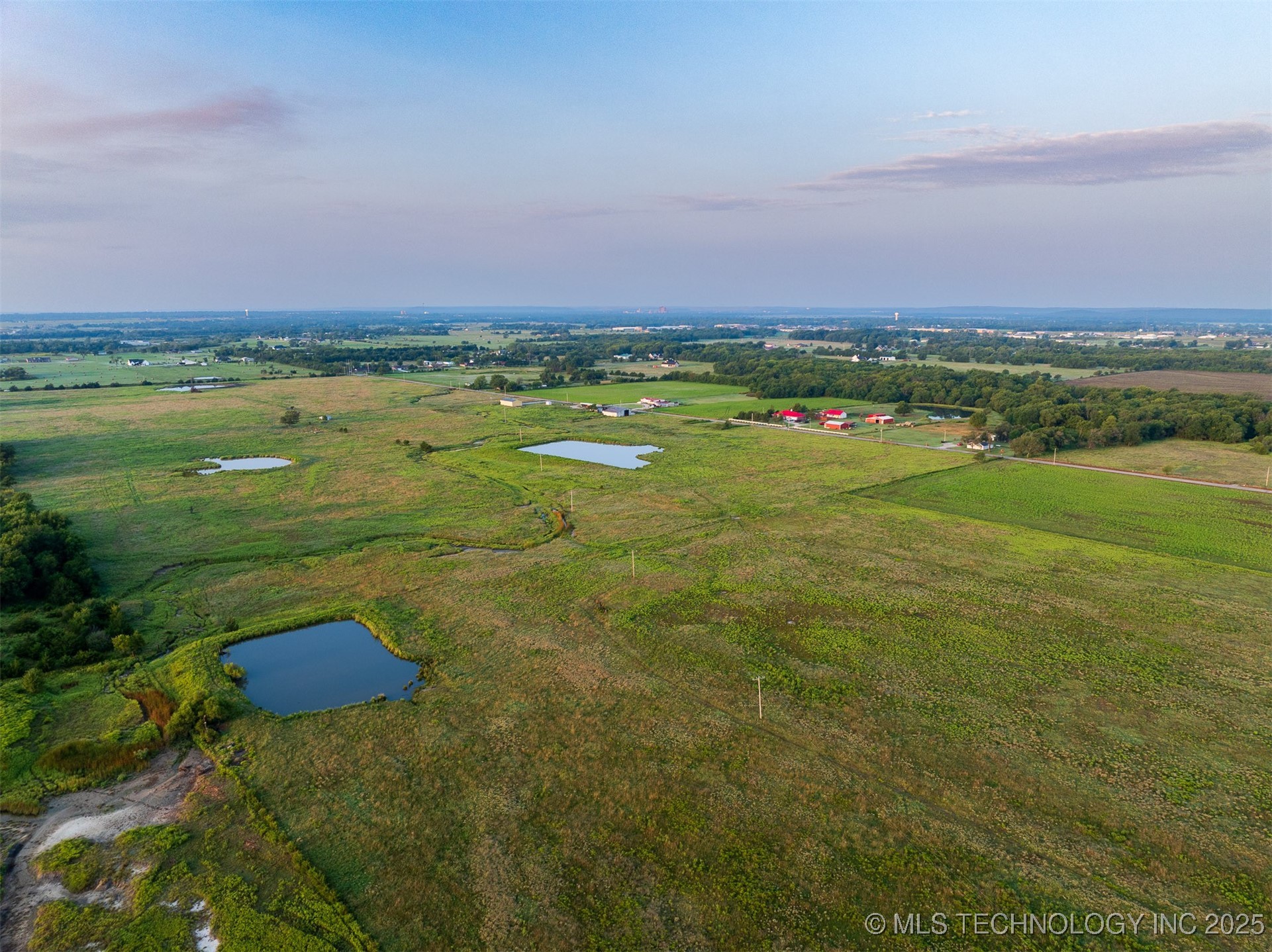 6 N 3990 Road Property Photo 14