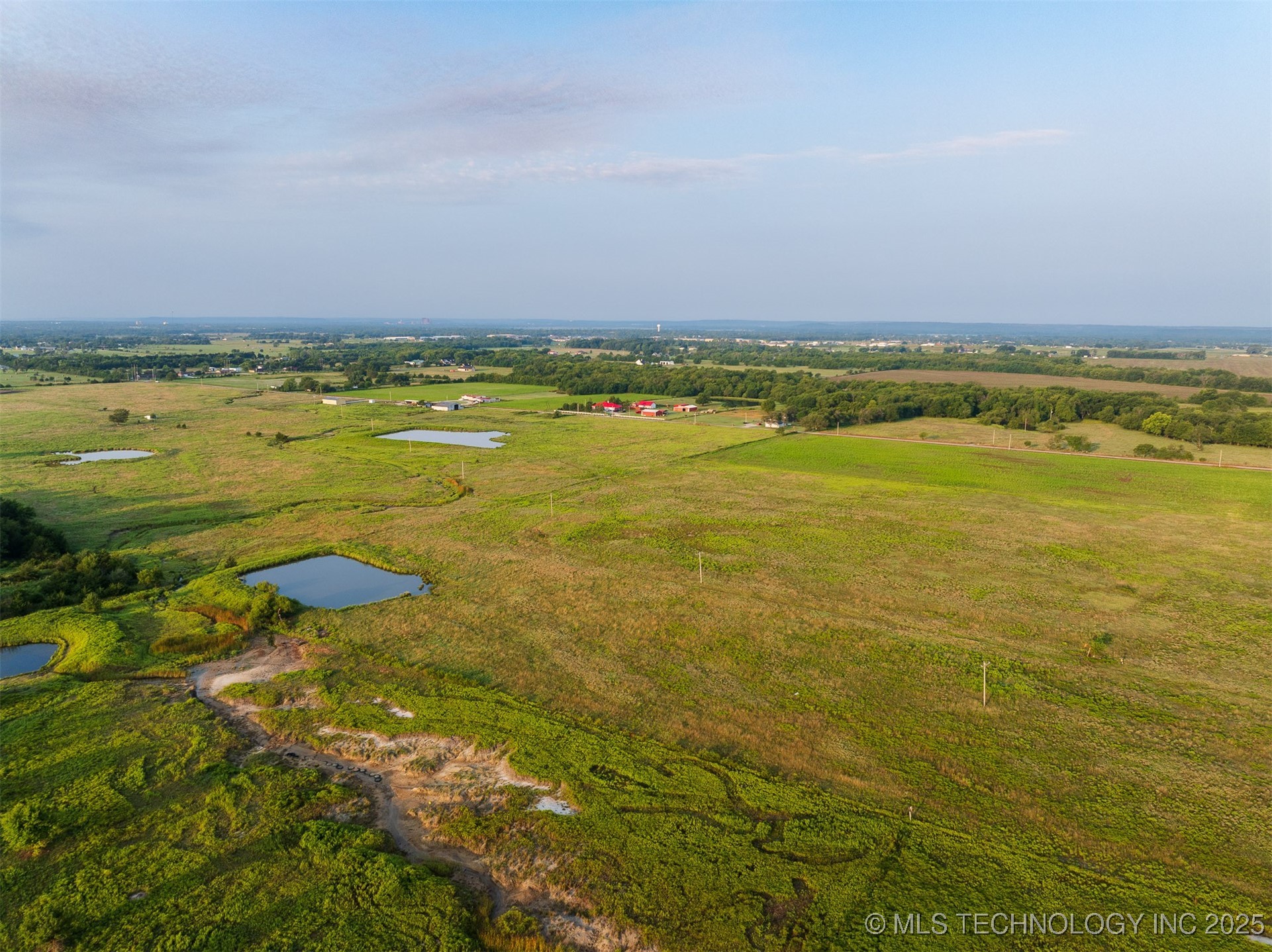 6 N 3990 Road Property Photo 18