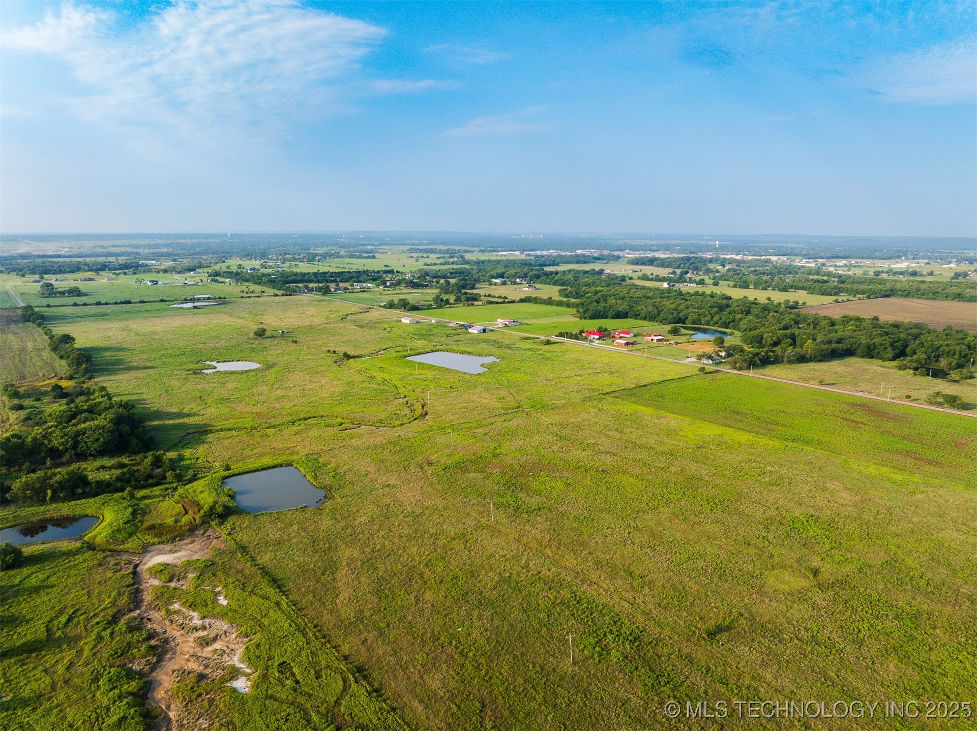 6 N 3990 Road Property Photo 32