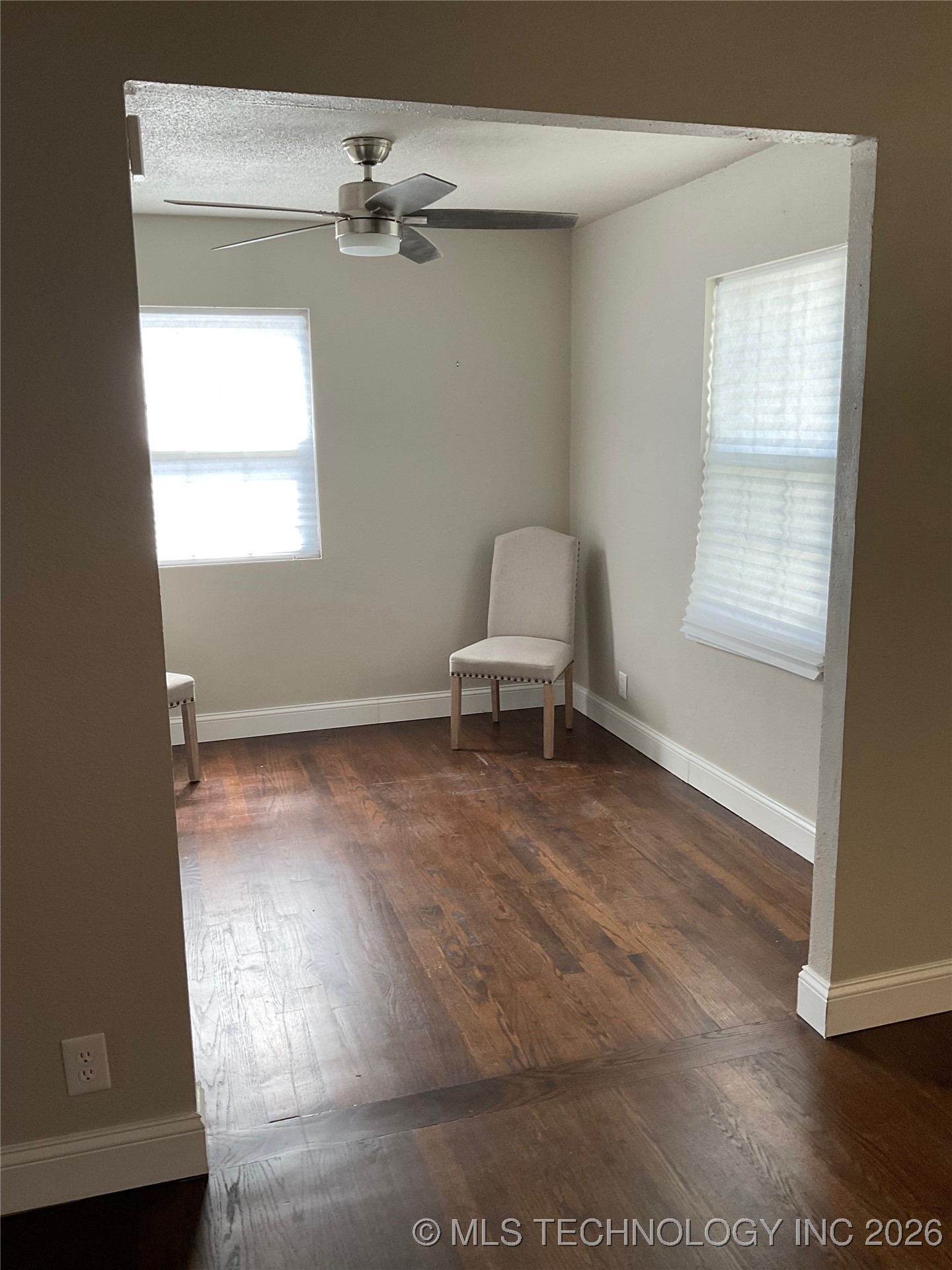 1412 E 38th Street D Property Photo 11