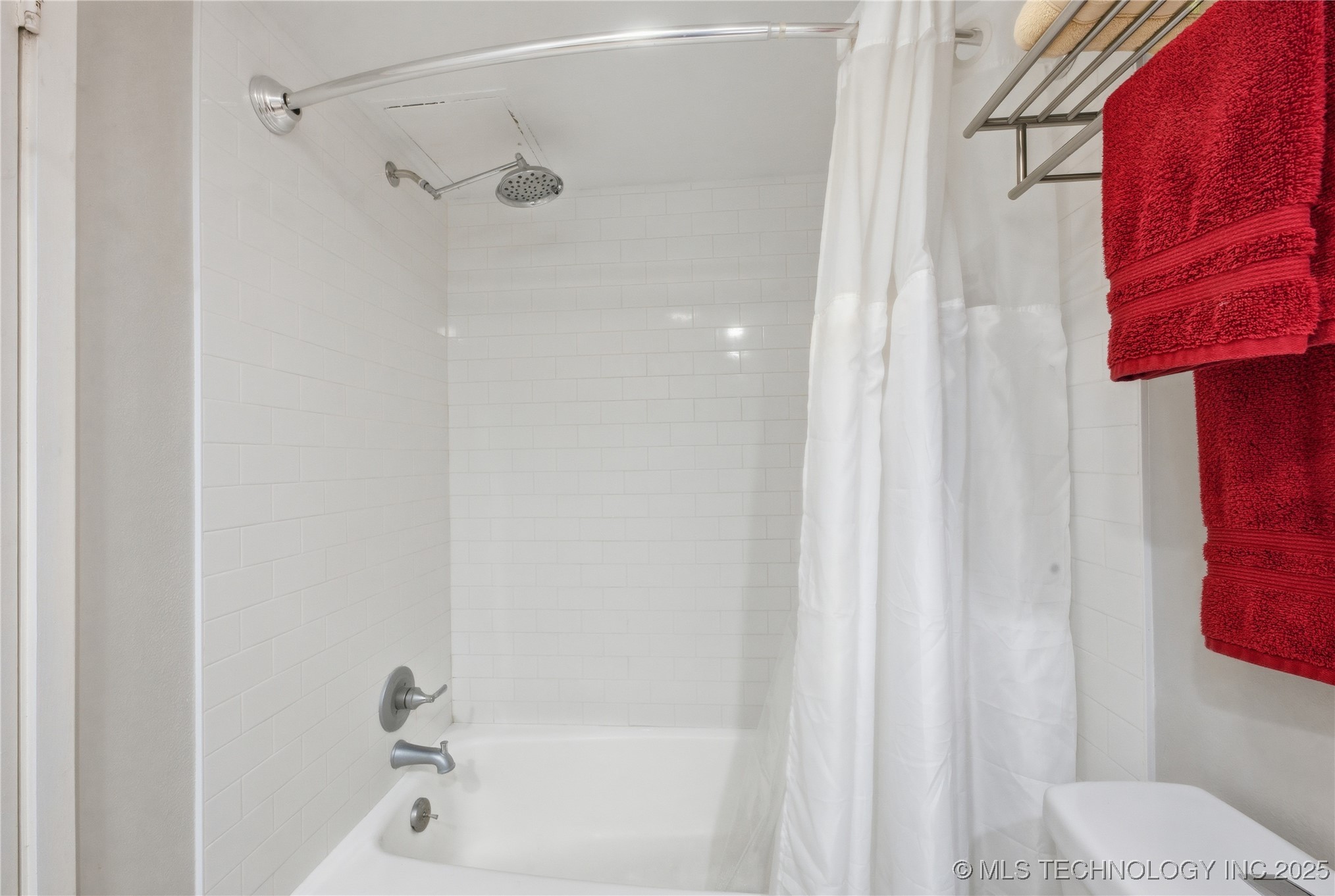 450 W 7th Street 710 Property Photo 13