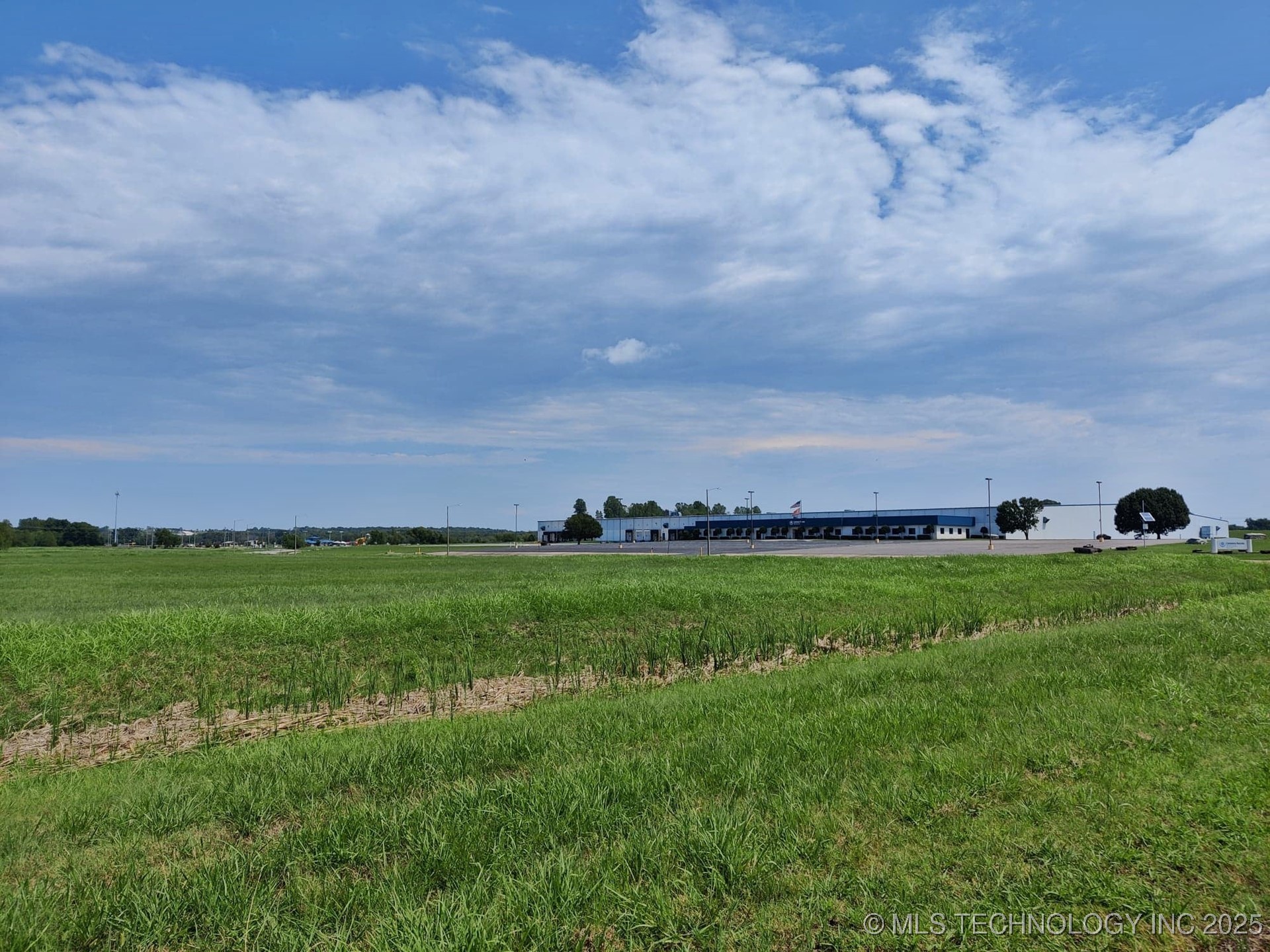 600 N Moccasin Avenue Property Photo 35