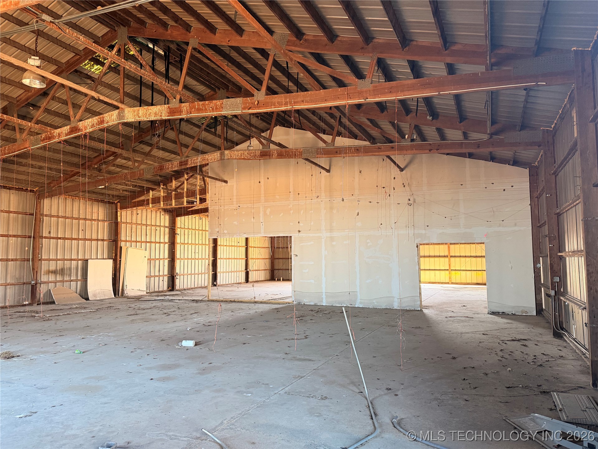 3600 Kennedy Road Property Photo 11