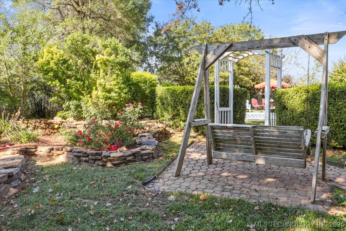 1804 E Hollow Oak Road Property Photo 25