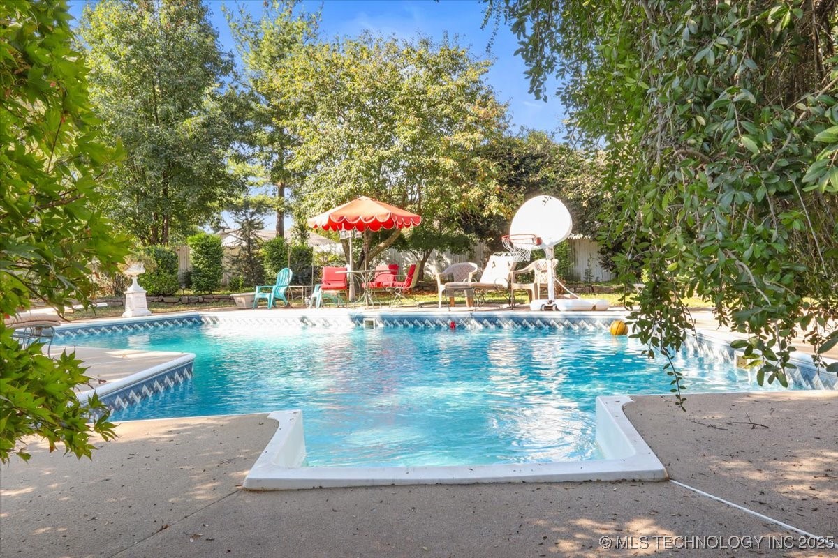 1804 E Hollow Oak Road Property Photo 26