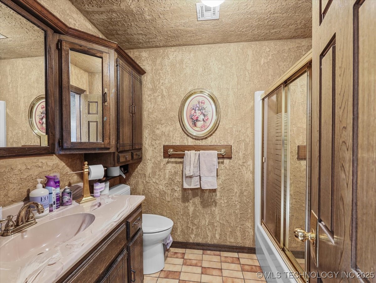 1804 E Hollow Oak Road Property Photo 35