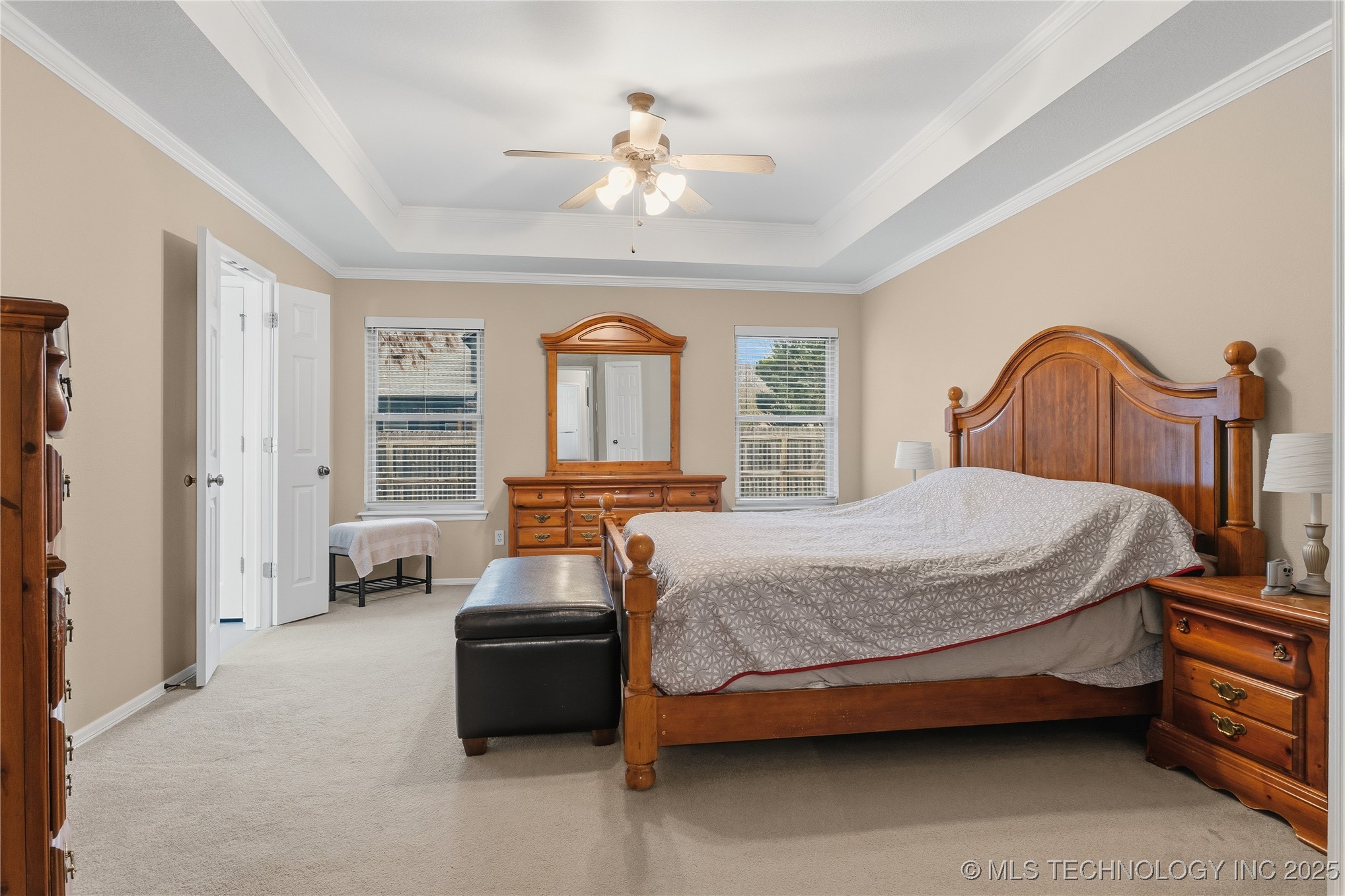 2429 S Umbrella Avenue Property Photo 22