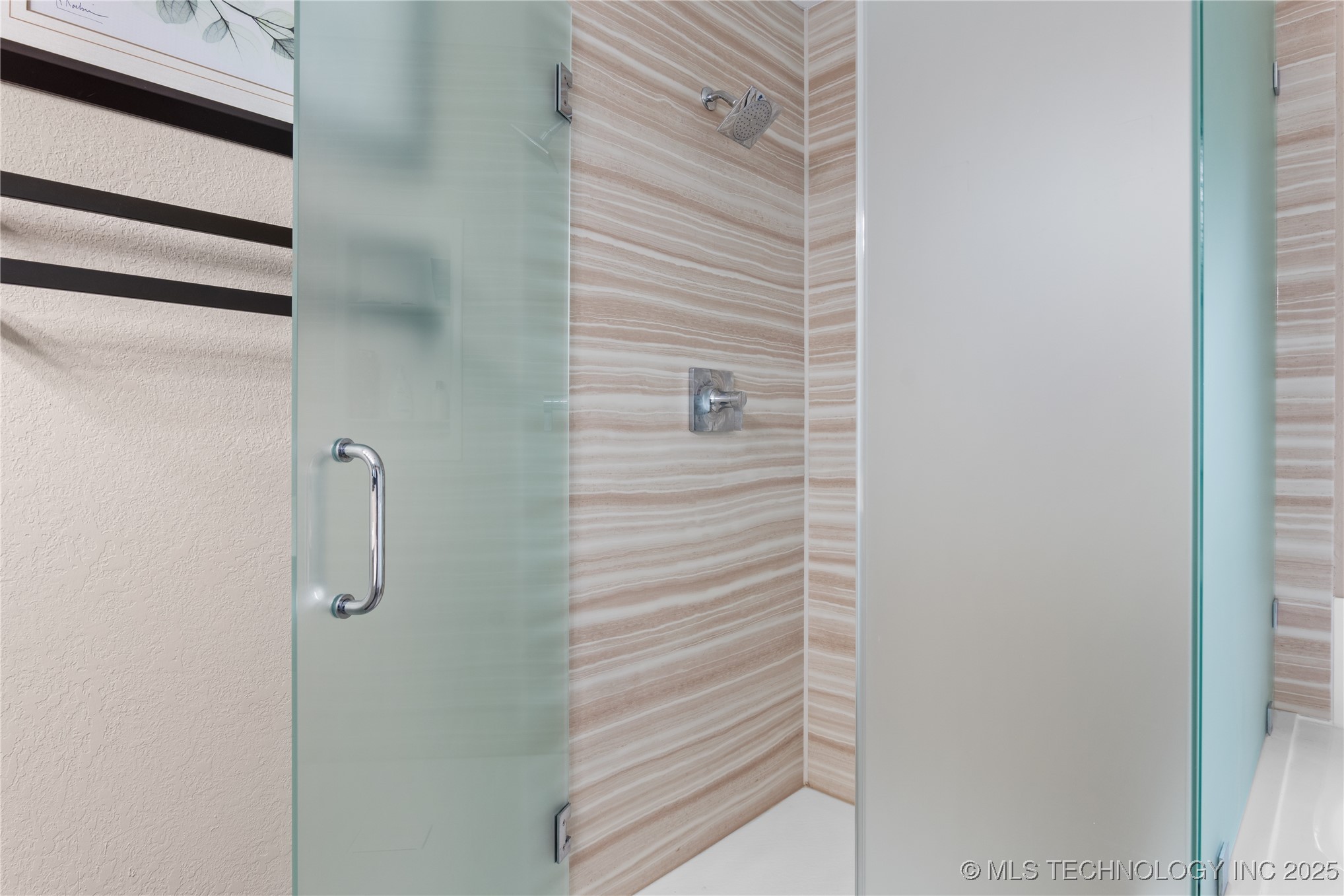 2429 S Umbrella Avenue Property Photo 26