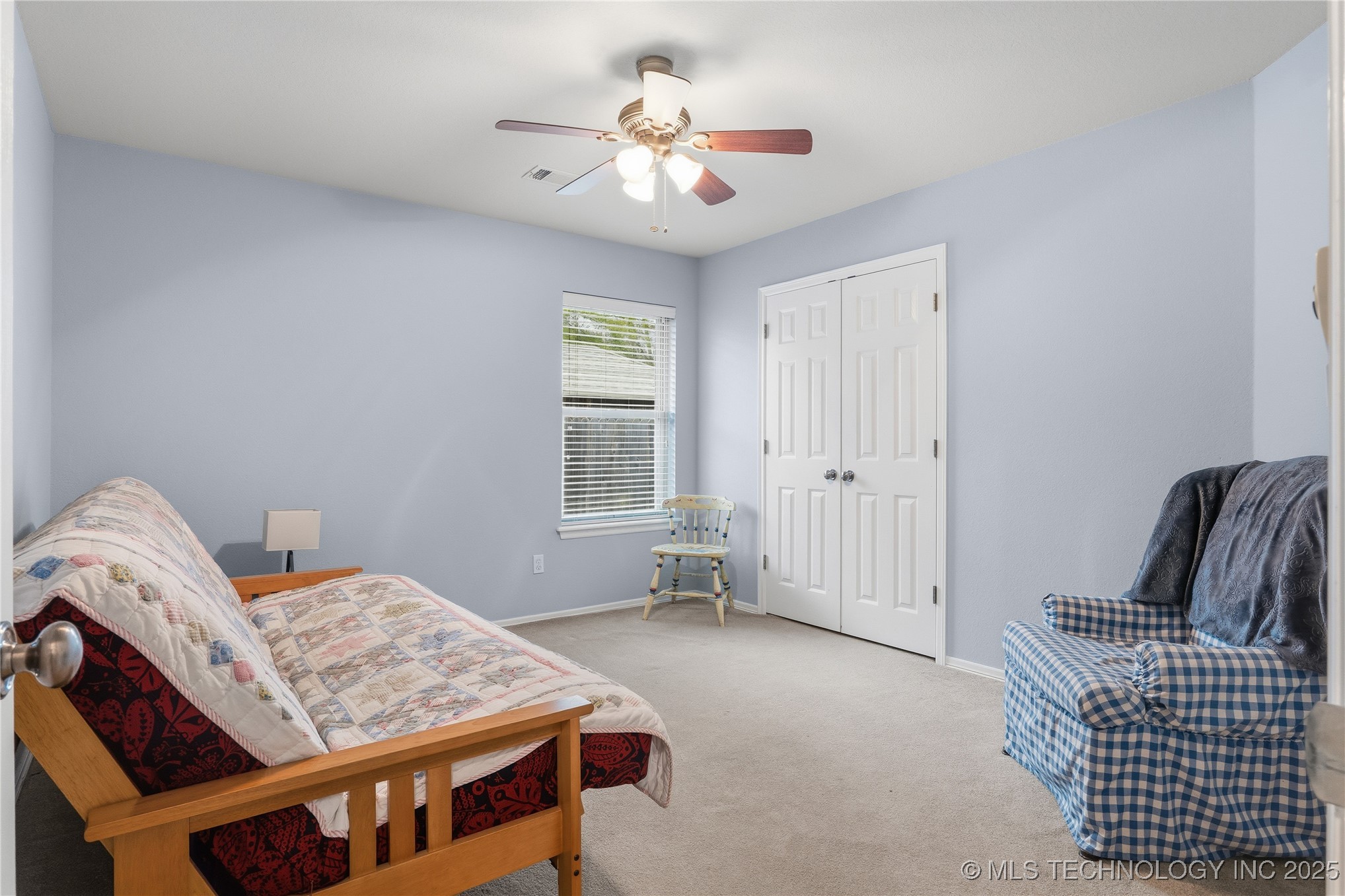 2429 S Umbrella Avenue Property Photo 28