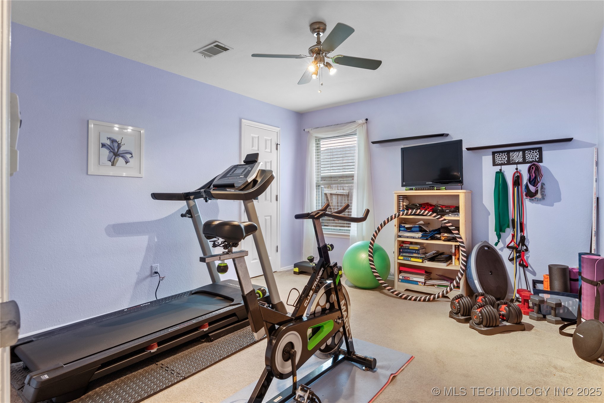 2429 S Umbrella Avenue Property Photo 29