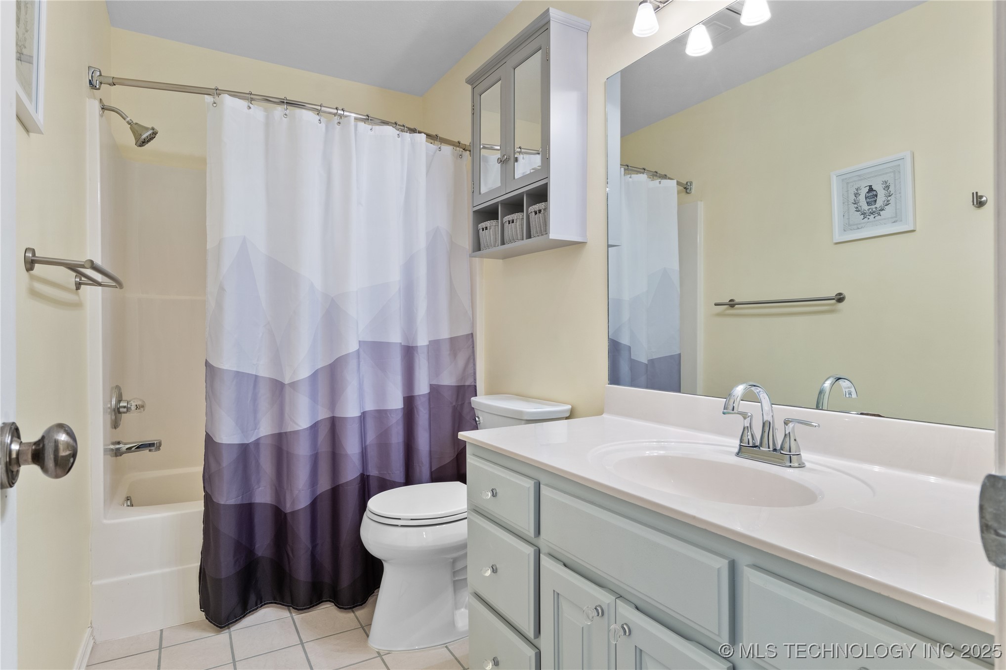 2429 S Umbrella Avenue Property Photo 34