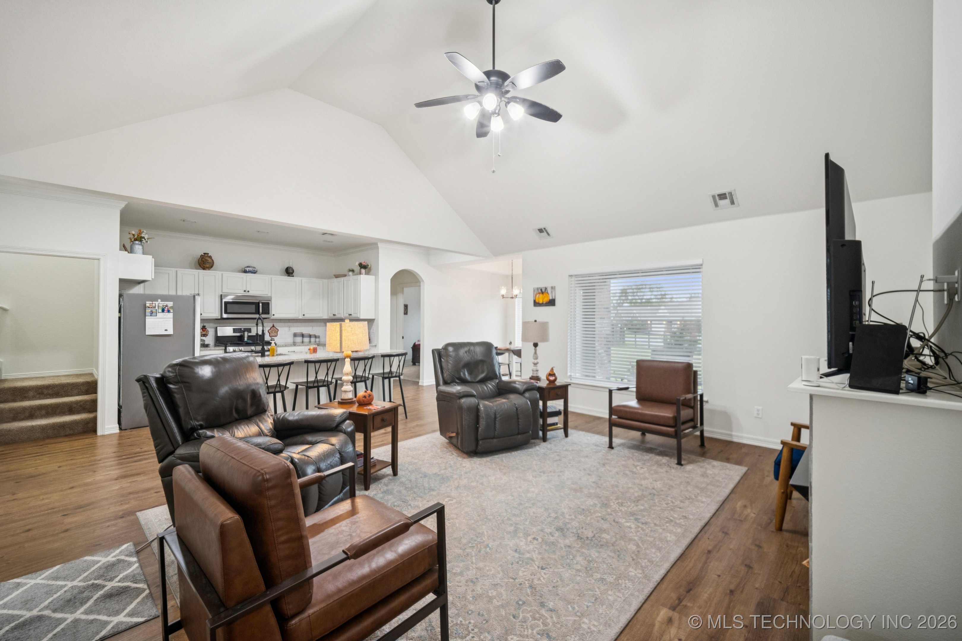 12327 E 69th Street North Property Photo 5