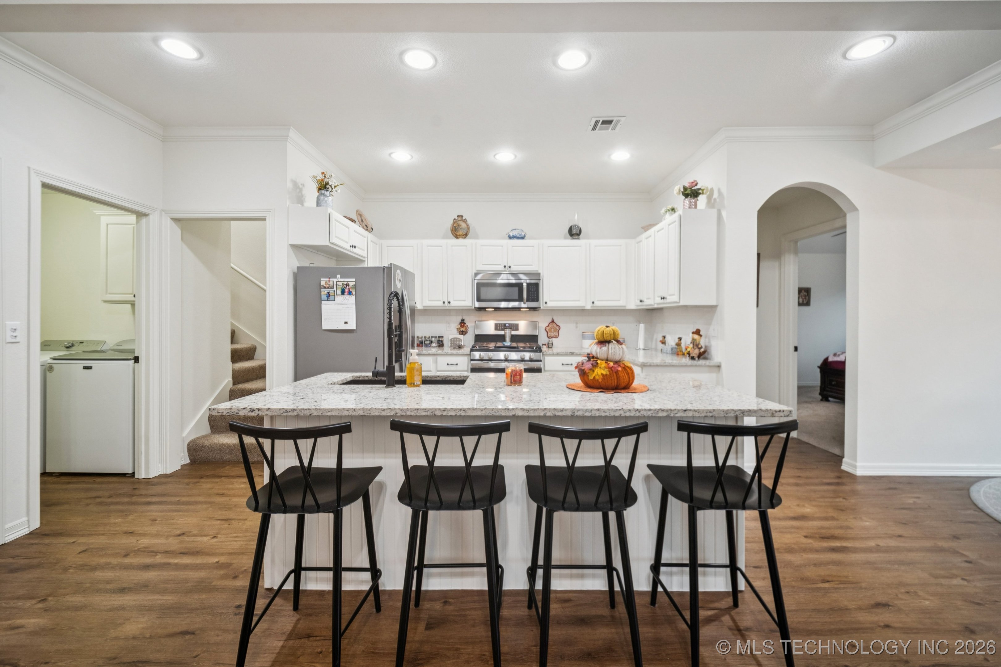 12327 E 69th Street North Property Photo 8