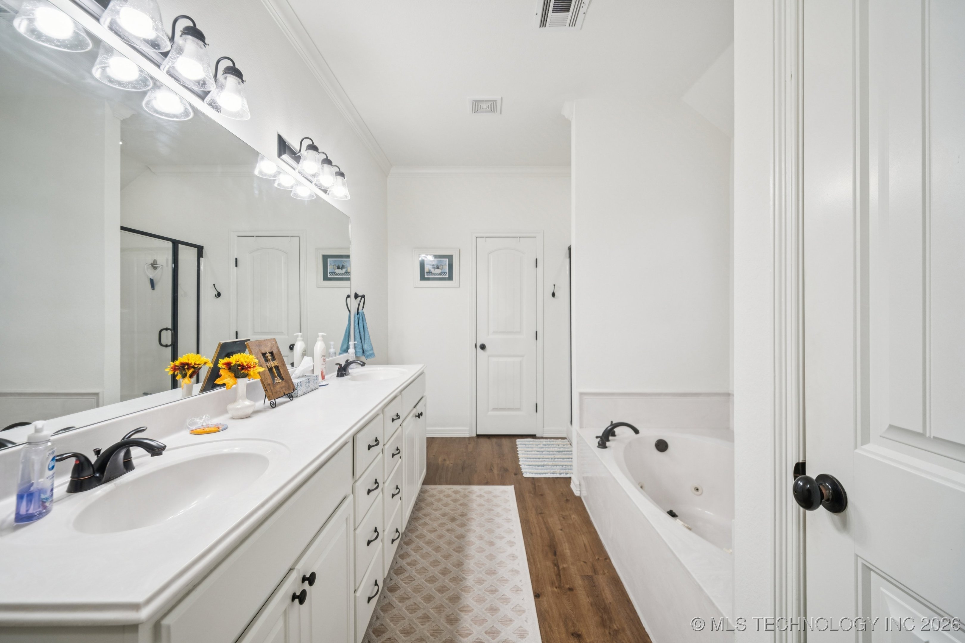 12327 E 69th Street North Property Photo 16