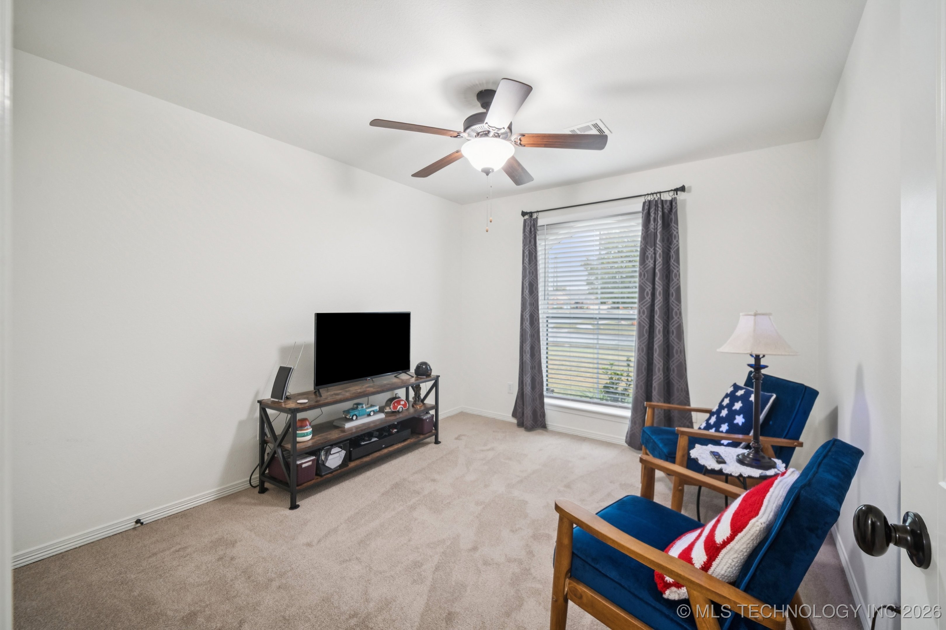 12327 E 69th Street North Property Photo 23