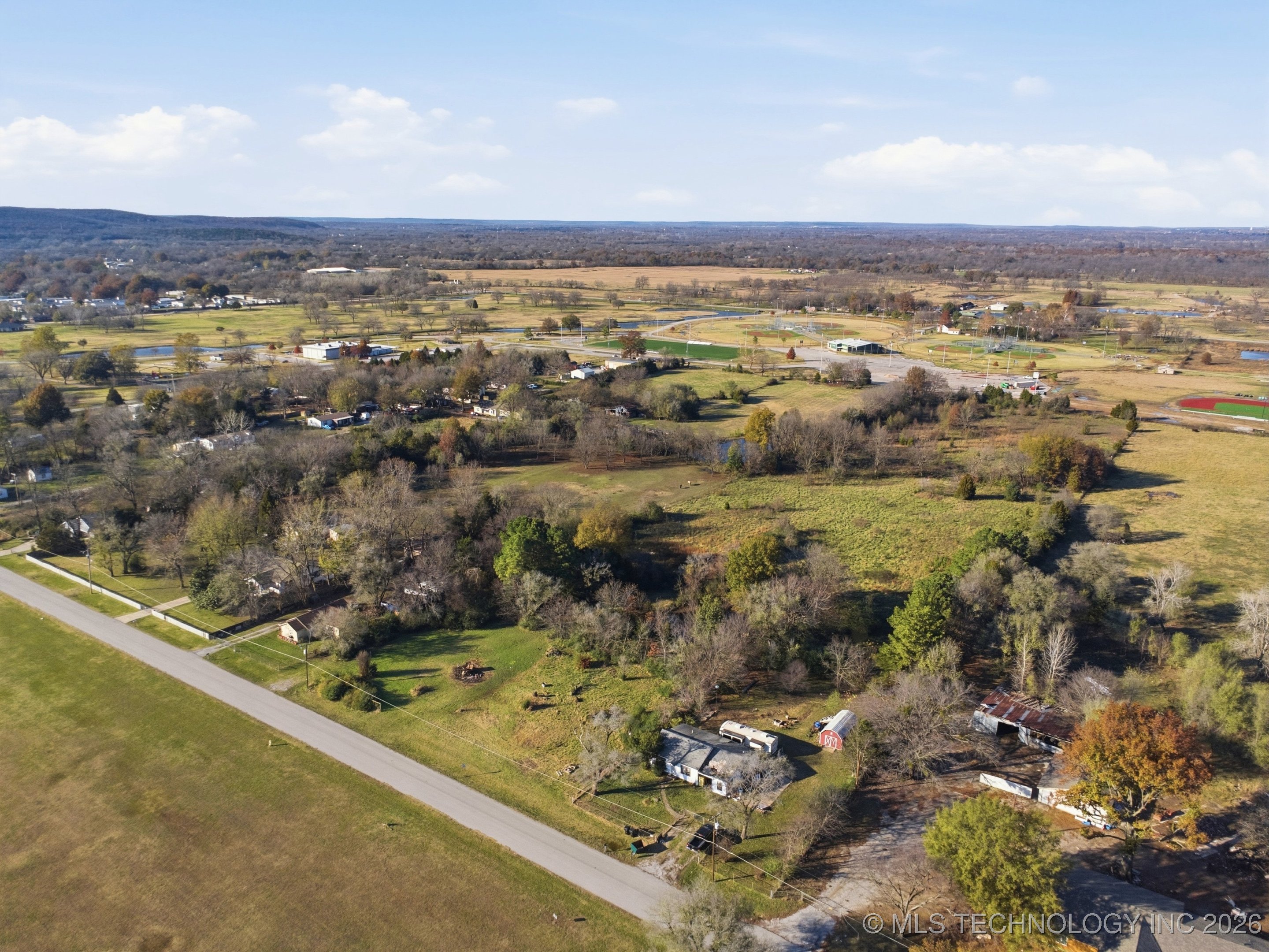 2721 E 61st Street N Property Photo 1