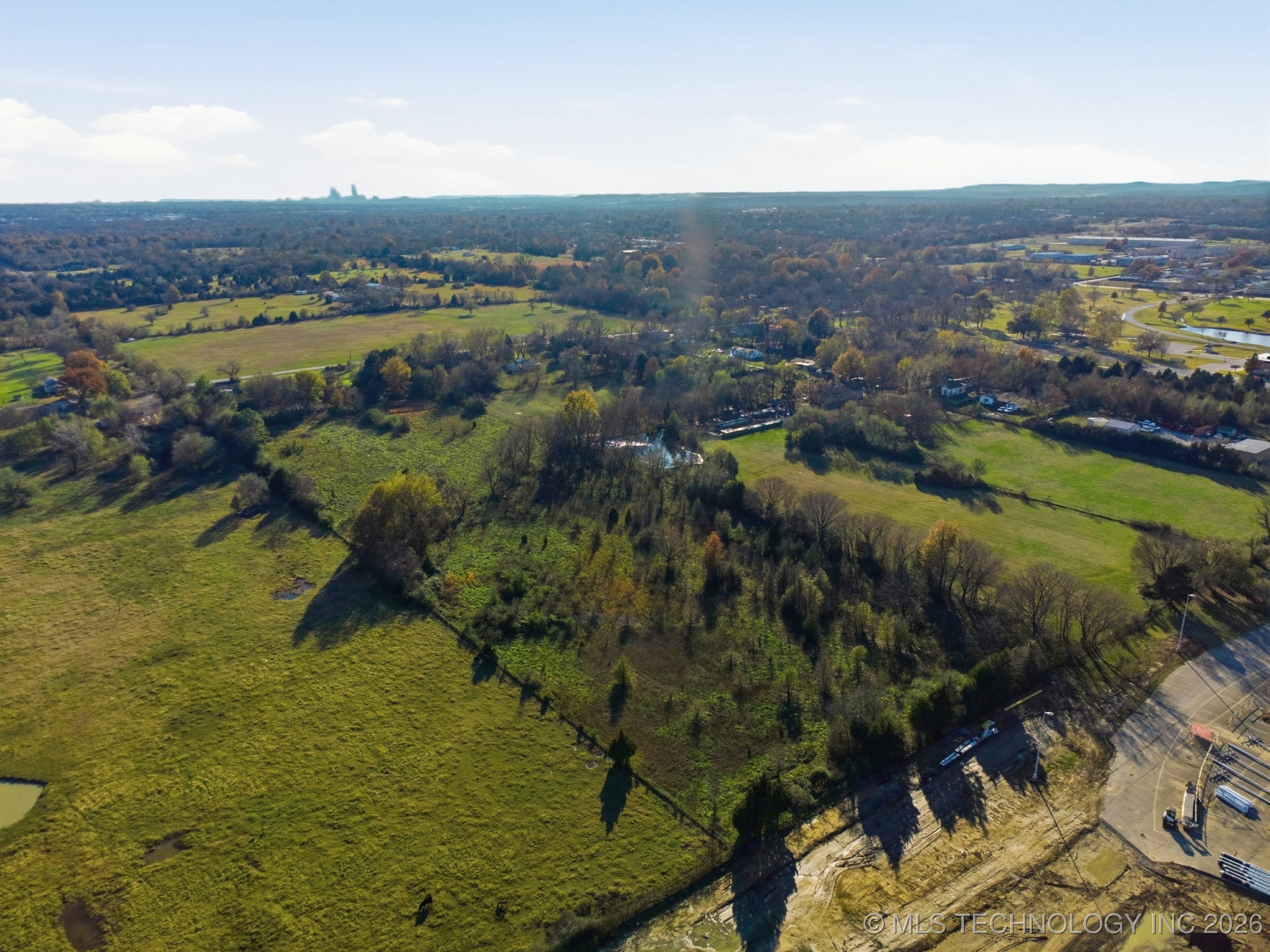 2721 E 61st Street N Property Photo 11