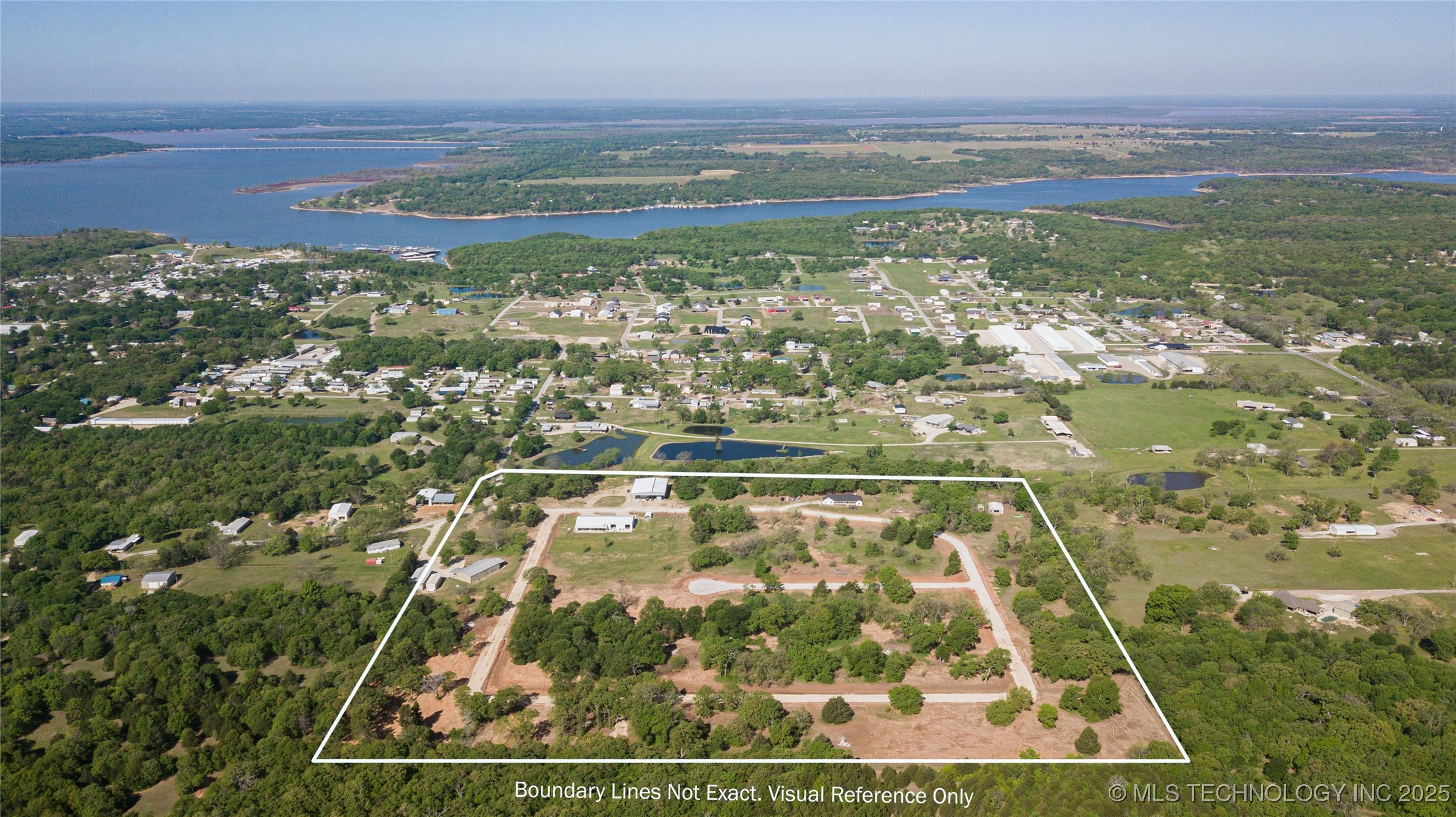 20 Royalty Court Property Photo 9