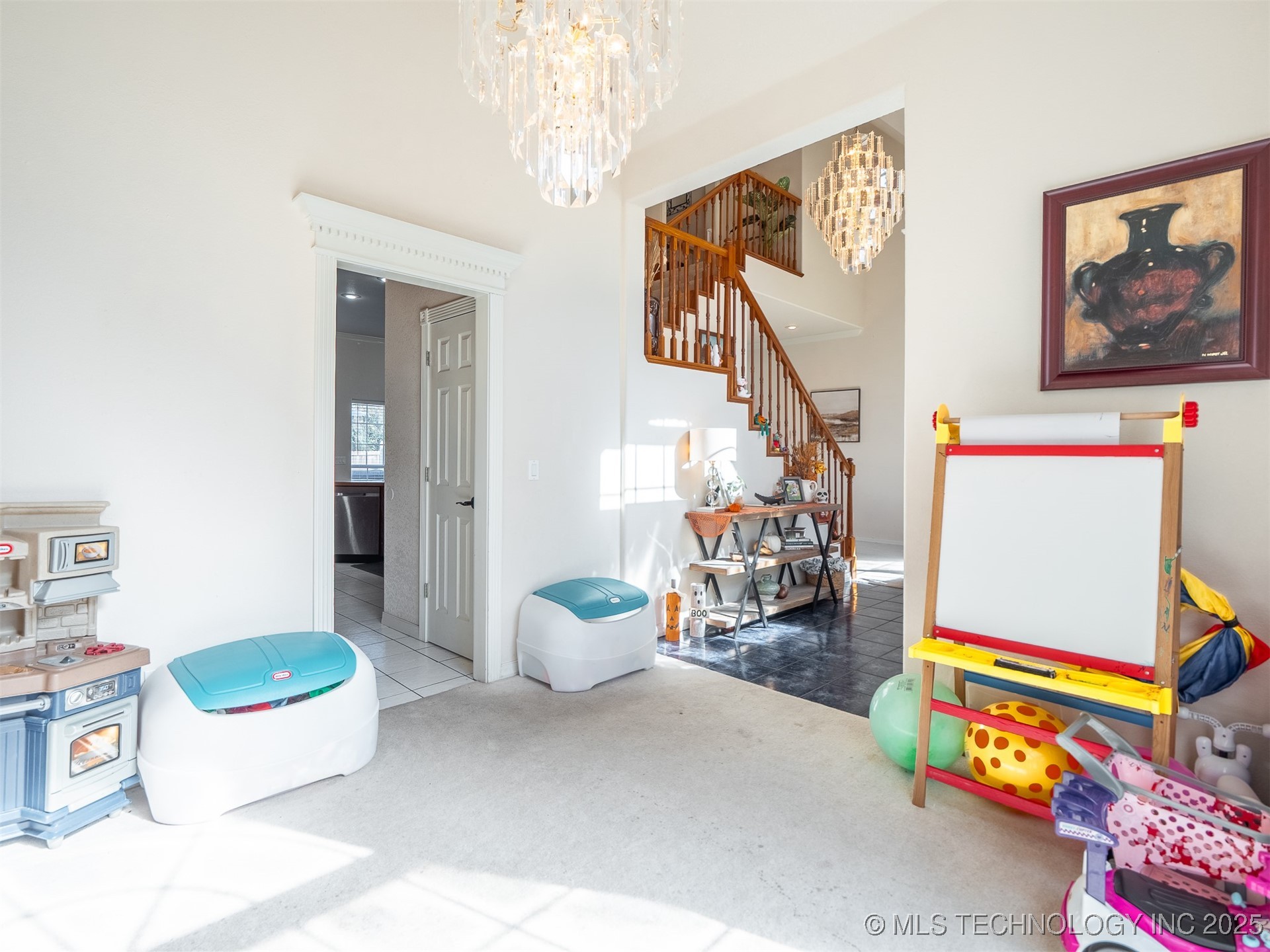 33 River Oaks Property Photo 27