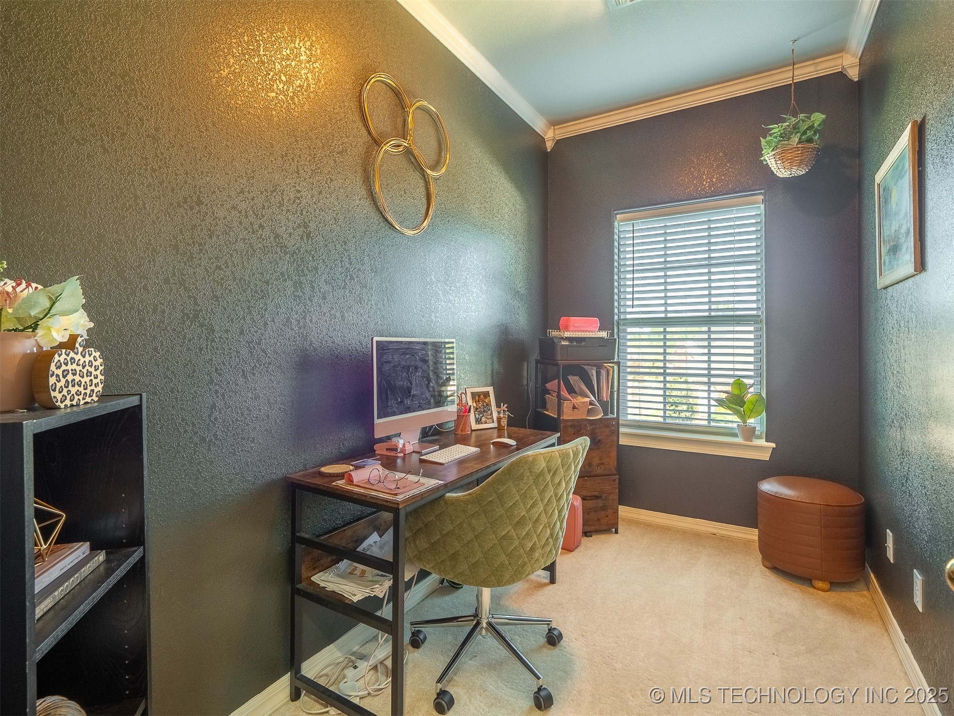 33 River Oaks Property Photo 35