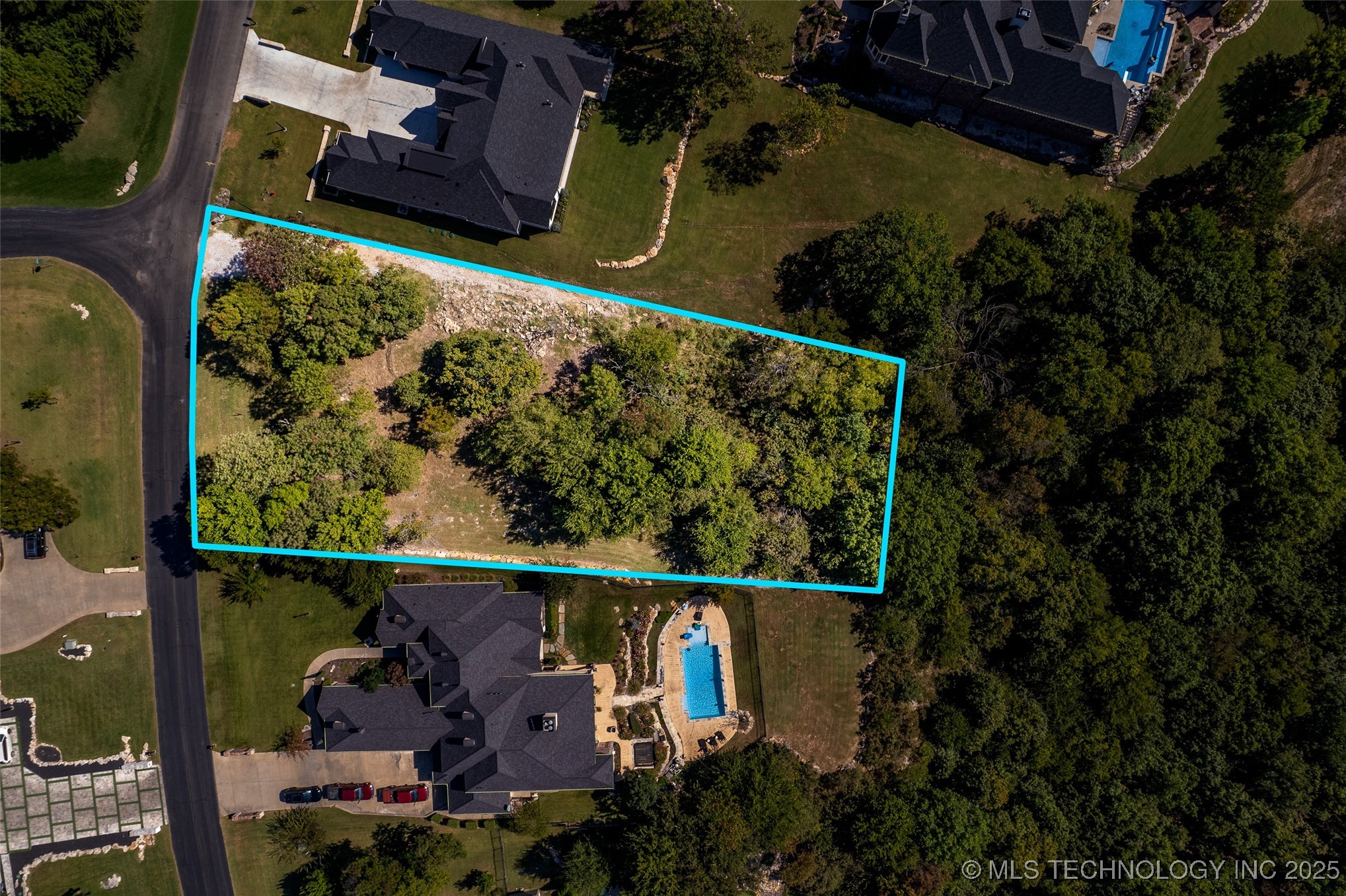 17798 E Anthem Ridge Road Property Photo 8