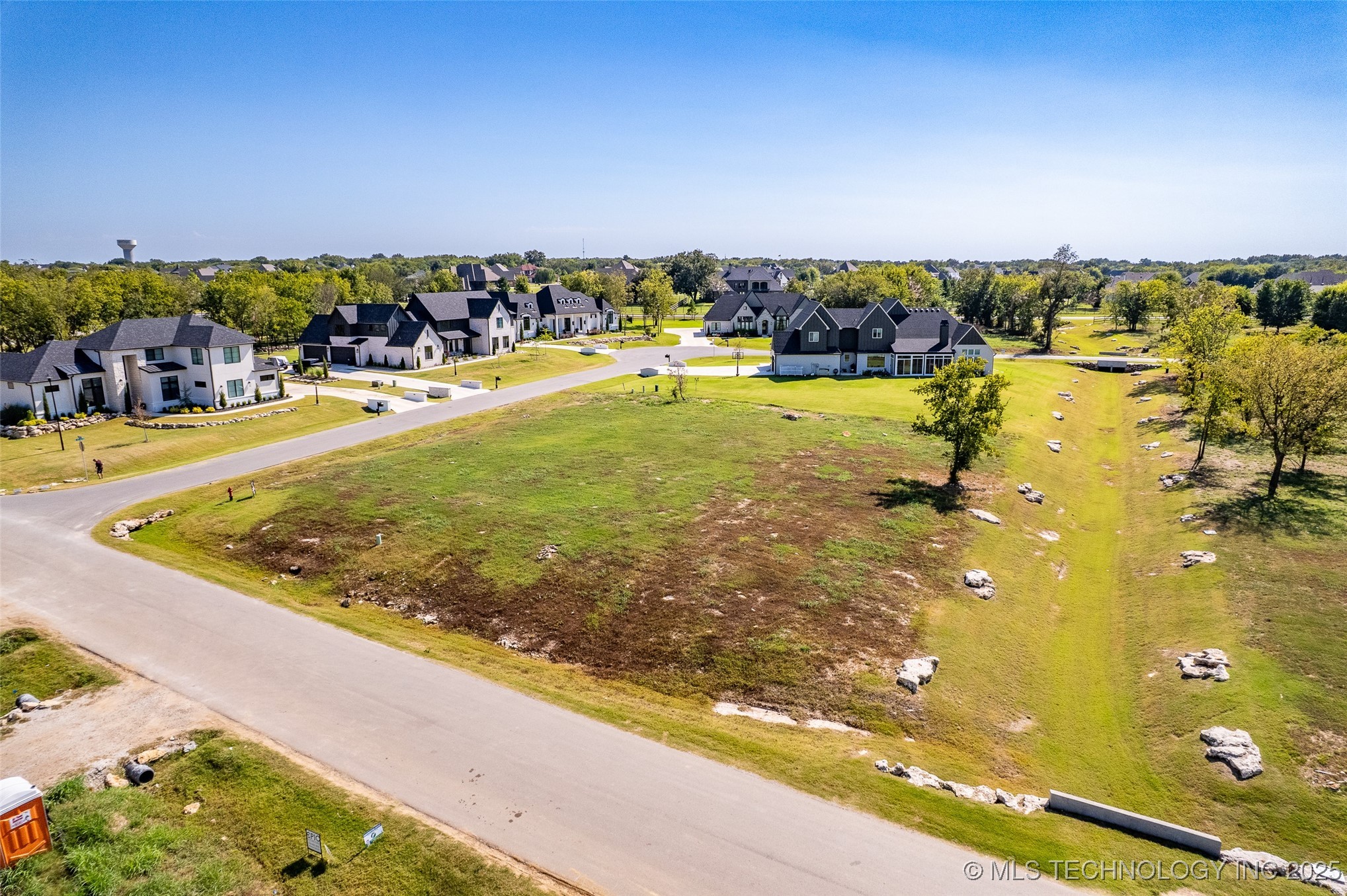 17862 E Patriot Drive Property Photo 3