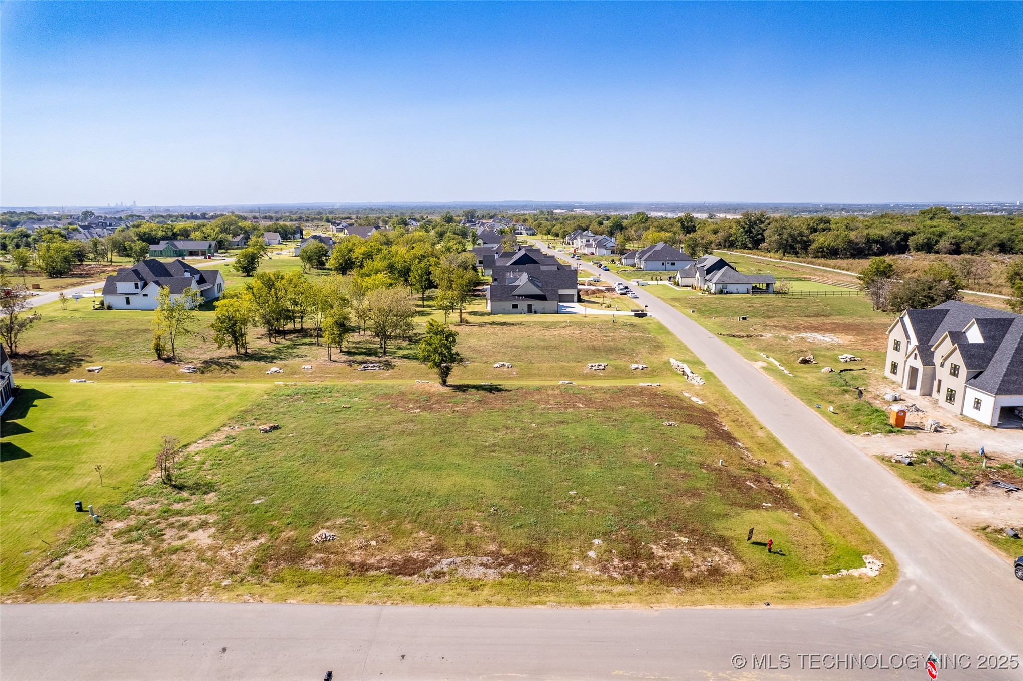 17862 E Patriot Drive Property Photo 7